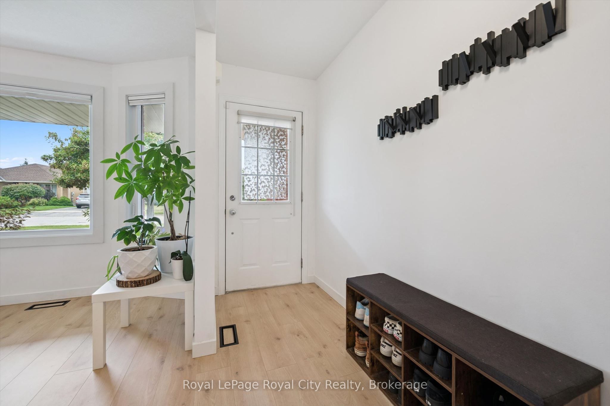 38 Borland Drive, Guelph, ON N1G 5B5 photo 3