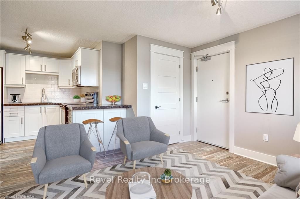 226 CLARKE Street N 4, Woodstock, ON N4S 7M7 photo 2