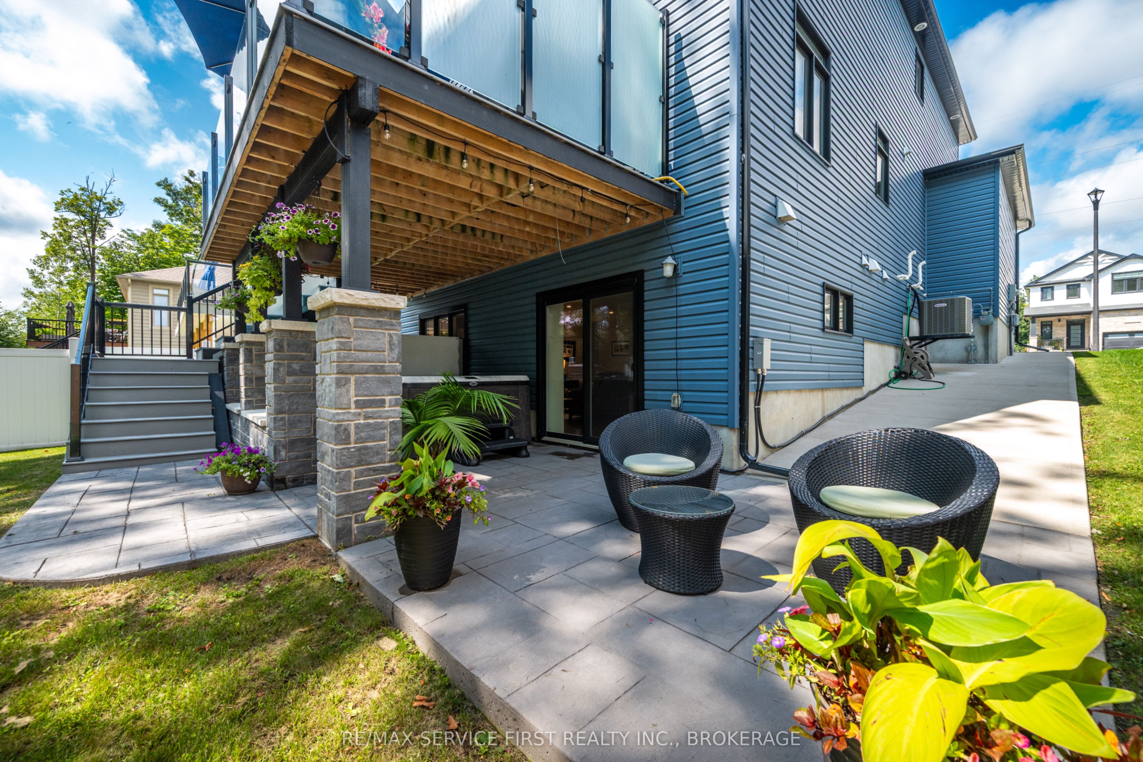 1361 Ottawa Street, Kingston, ON K7P 2V6 photo 5