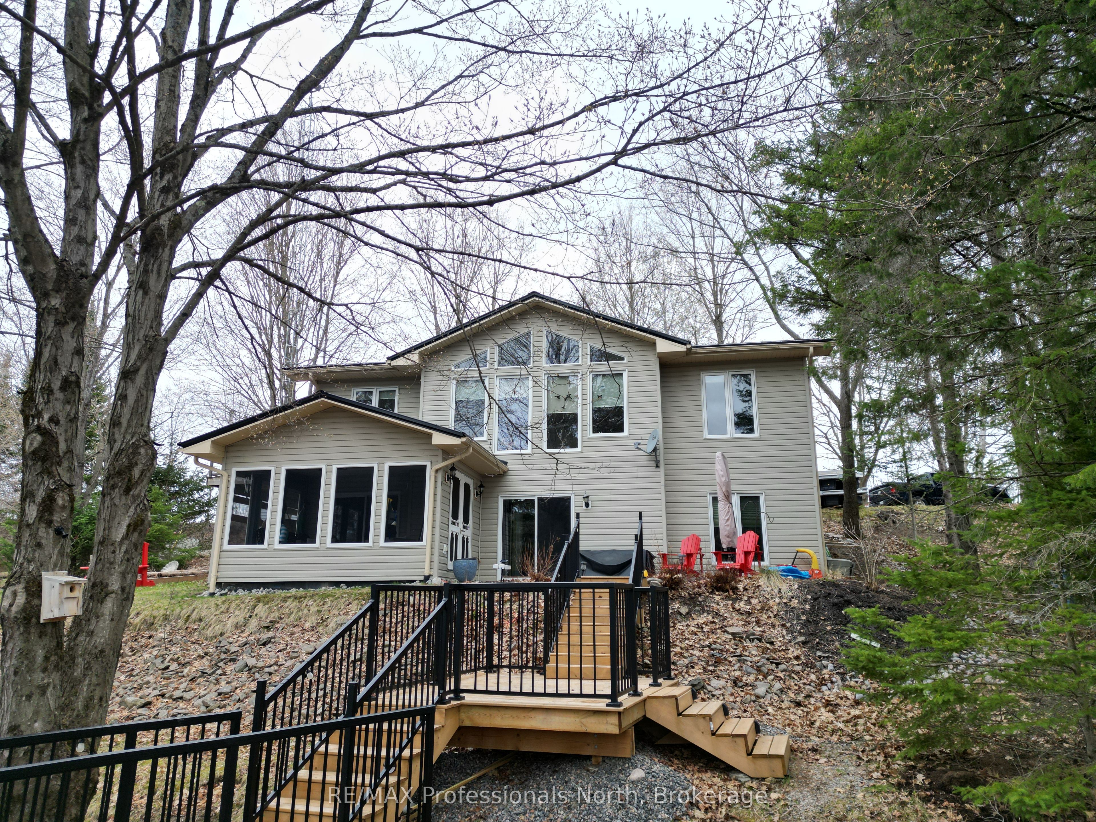 1099 Summer Lane, Minden Hills, ON K0M 2K0 photo 2