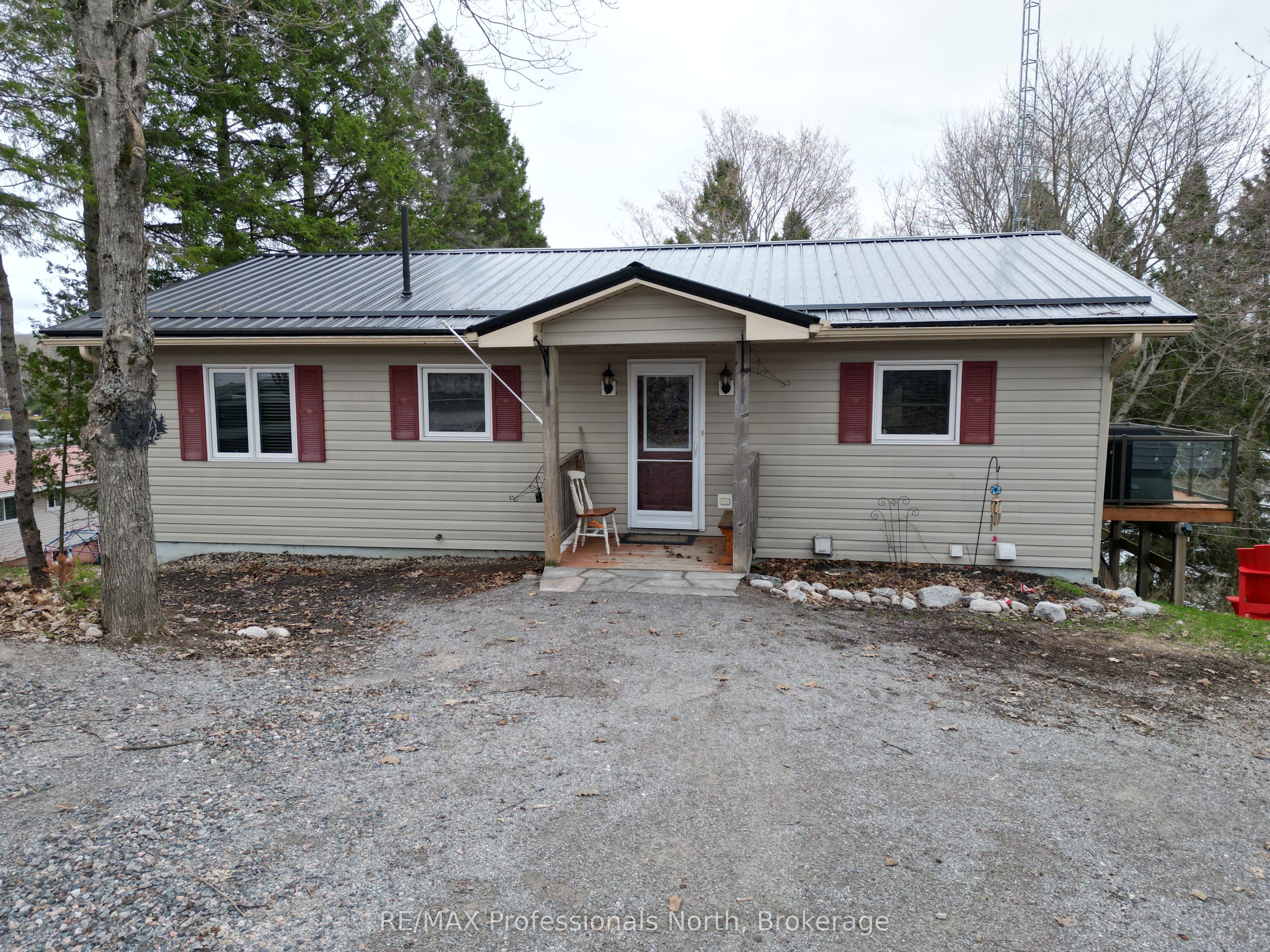1099 Summer Lane, Minden Hills, ON K0M 2K0 photo 3