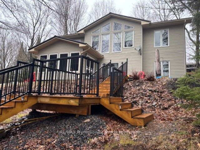 1099 Summer Lane, Minden Hills, ON K0M 2K0 photo 4