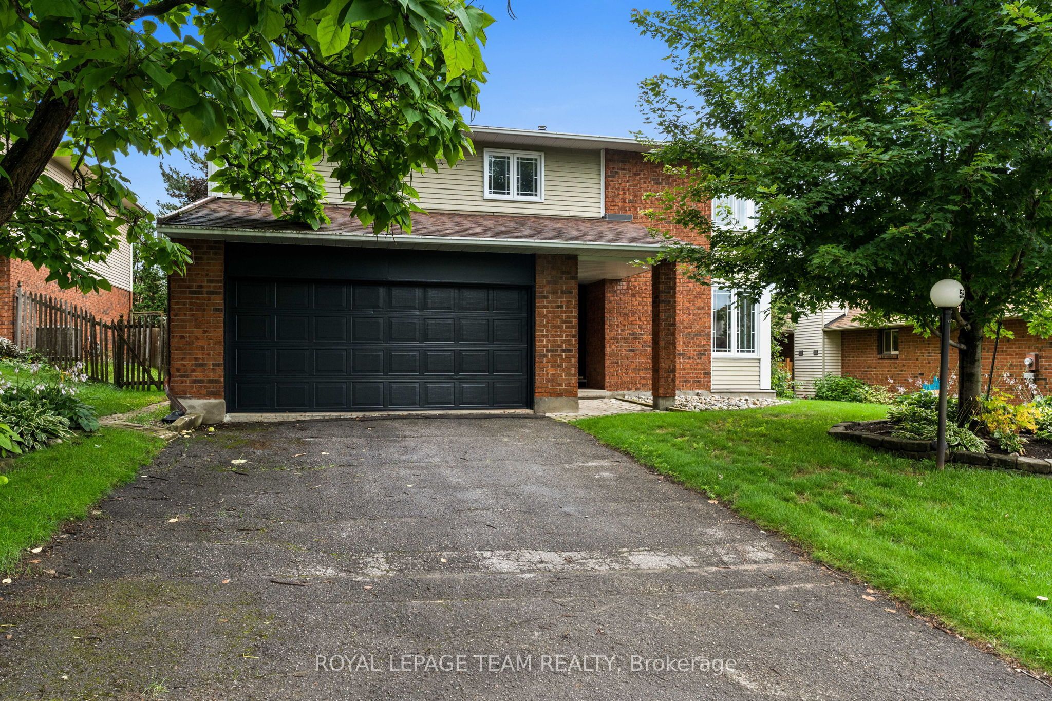 59 Naismith Crescent, Kanata, ON K2L 2K7
