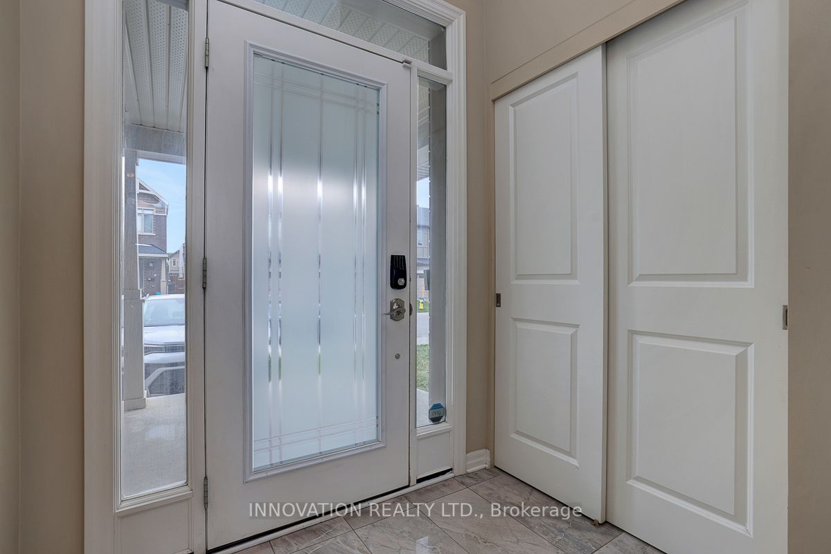 561 Rioja Street, Kanata, ON K2S 0V8 photo 3
