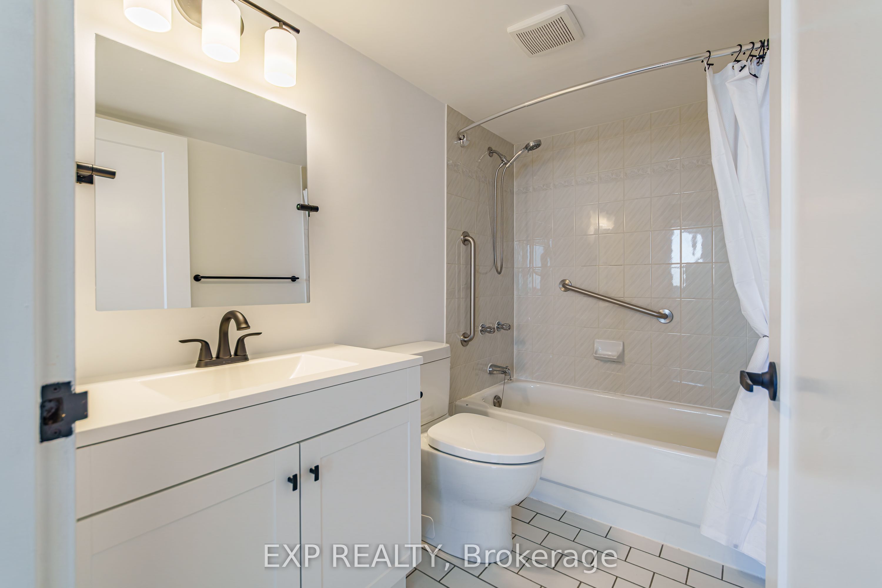 1440 Heron Road 1004, Hunt Club - South Keys and Area, ON K1V 0X2 photo 5