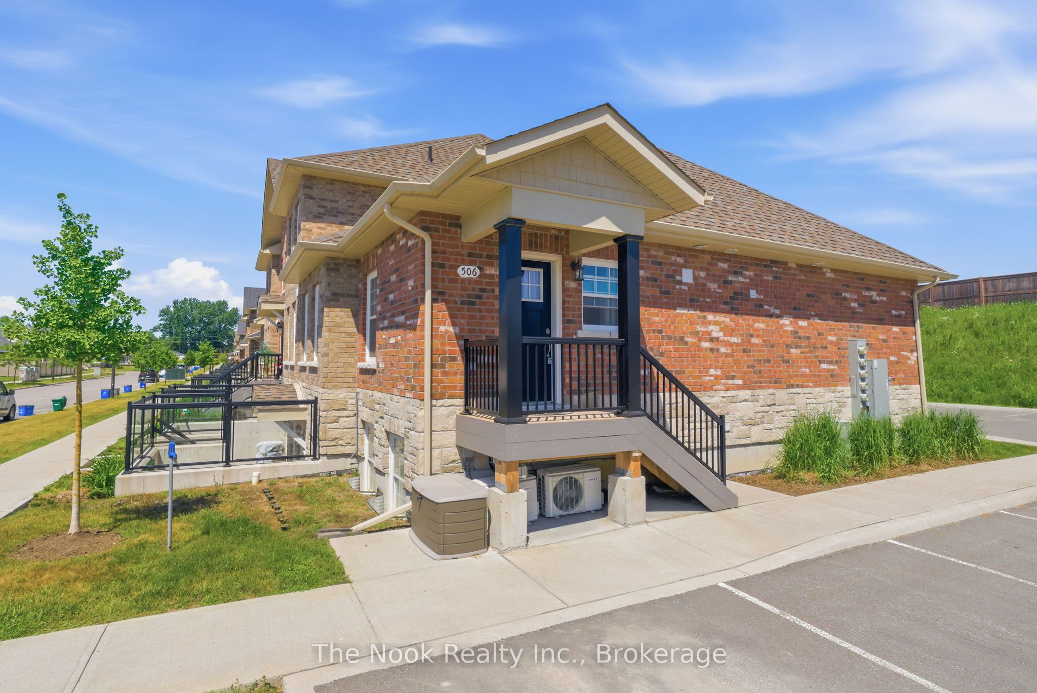 470 Lonsberry Drive 506, Cobourg, ON K9A 0K4 photo 2