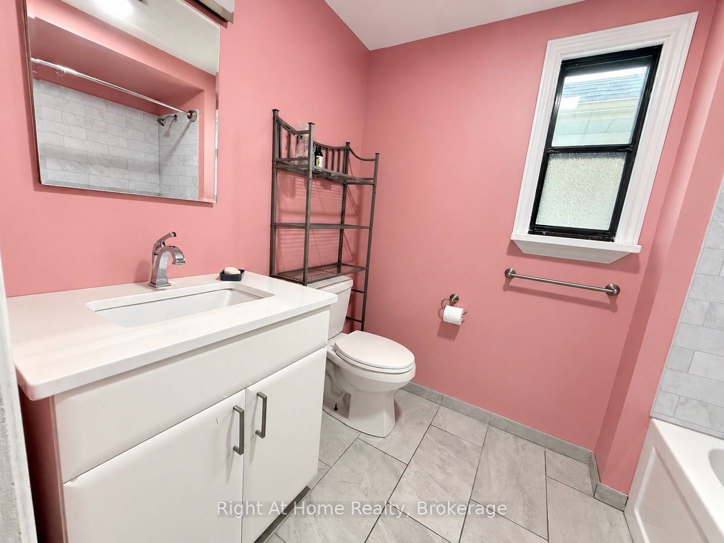 28 Dixon Street, Thunder Bay, ON P7B 3J5 photo 5