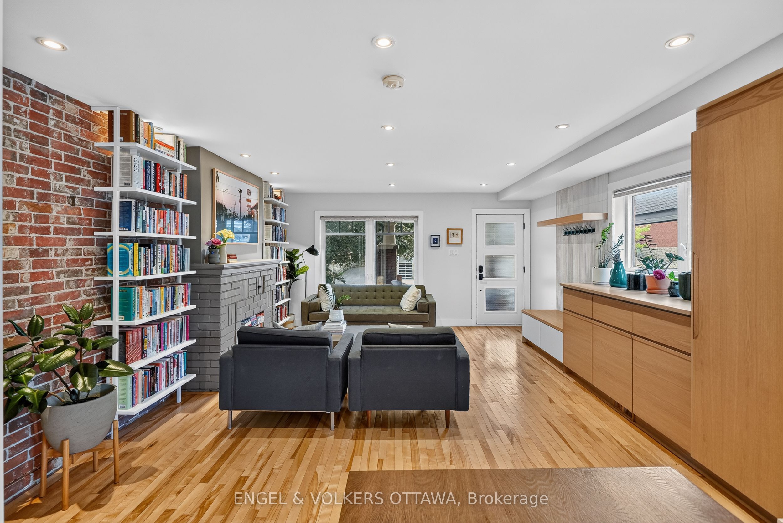 309 Flora Street, Ottawa Centre, ON K1R 5S1 photo 4
