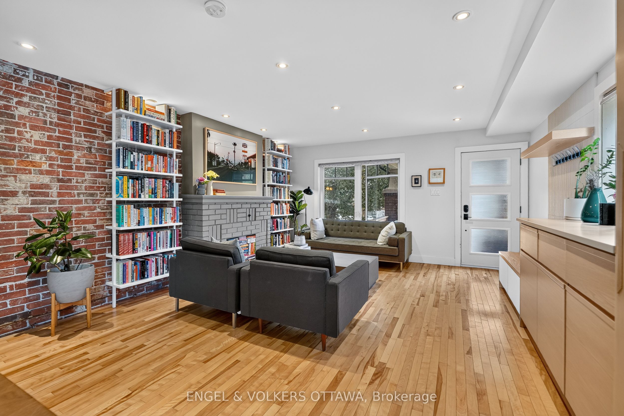 309 Flora Street, Ottawa Centre, ON K1R 5S1 photo 5