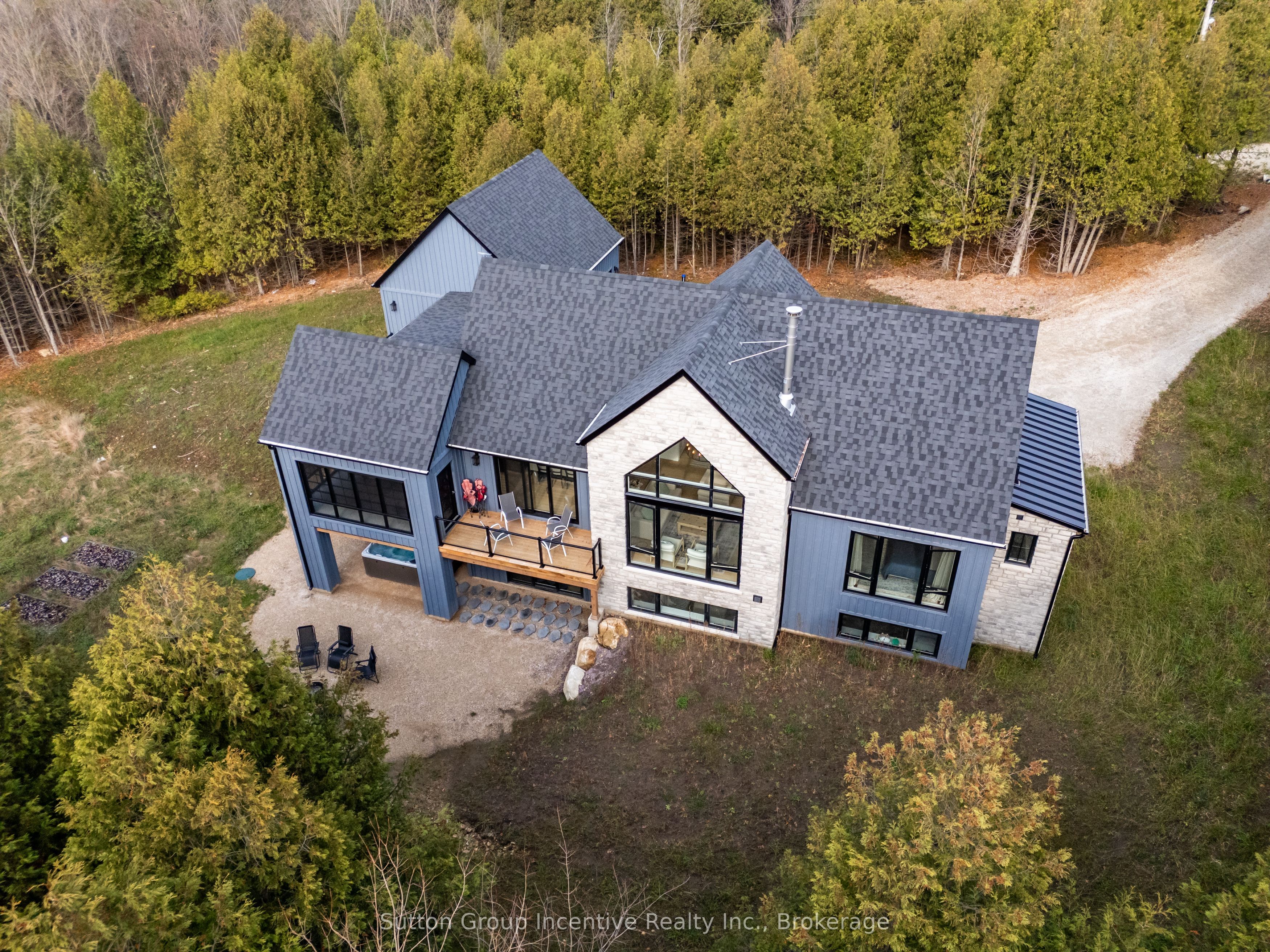 130 St Arnaud Street, Grey Highlands, ON N0C 1H0 photo 3