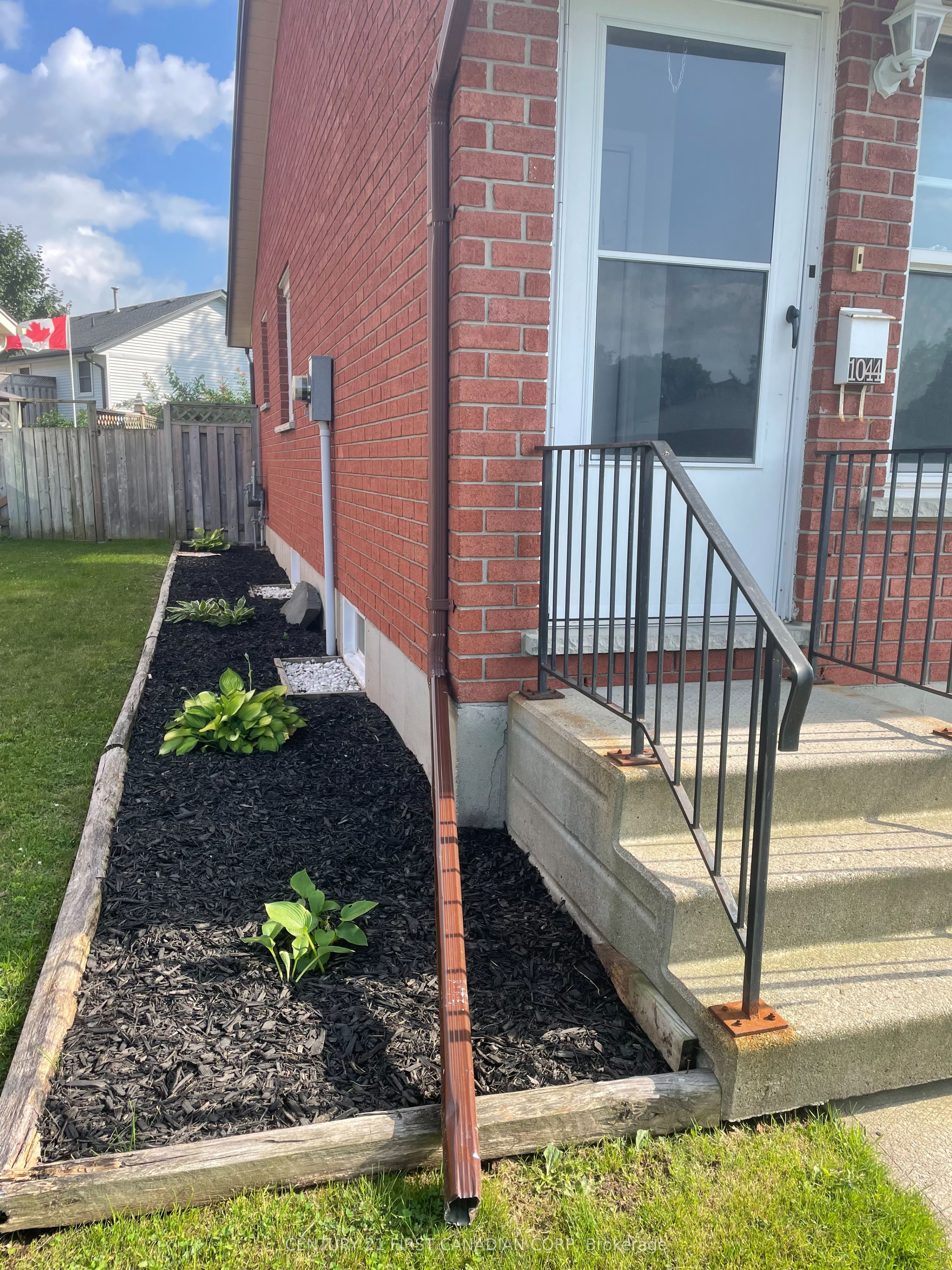 1044 Cree Avenue, Woodstock, ON N4T 1A2 photo 2
