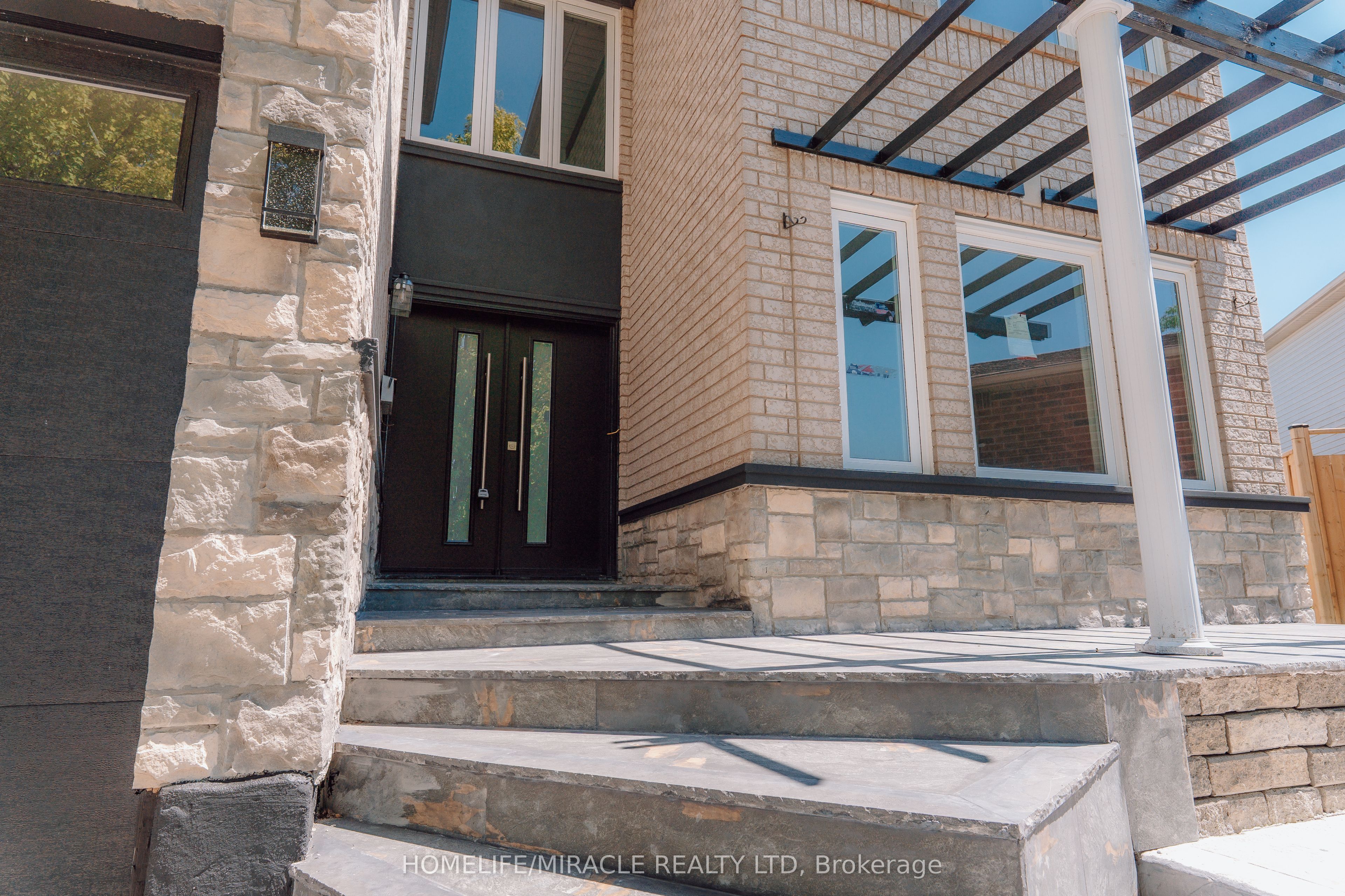 20 Wade Green, Cambridge, ON N1T 1W4 photo 3