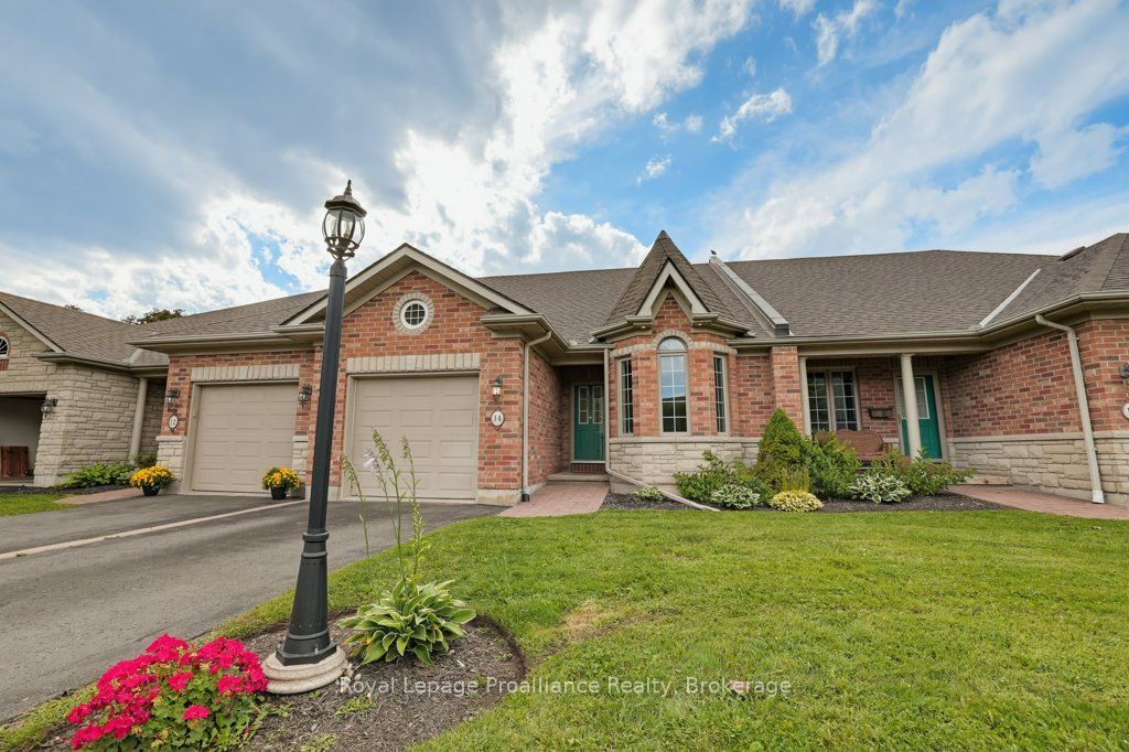 25 Heartwood Drive 14, Belleville, ON K8P 5M2 photo 2