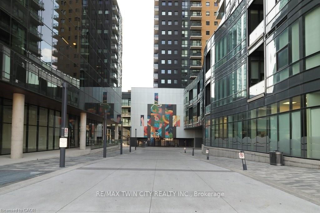 100 Garment Street 910, Waterloo, ON N2G 0C3 photo 4