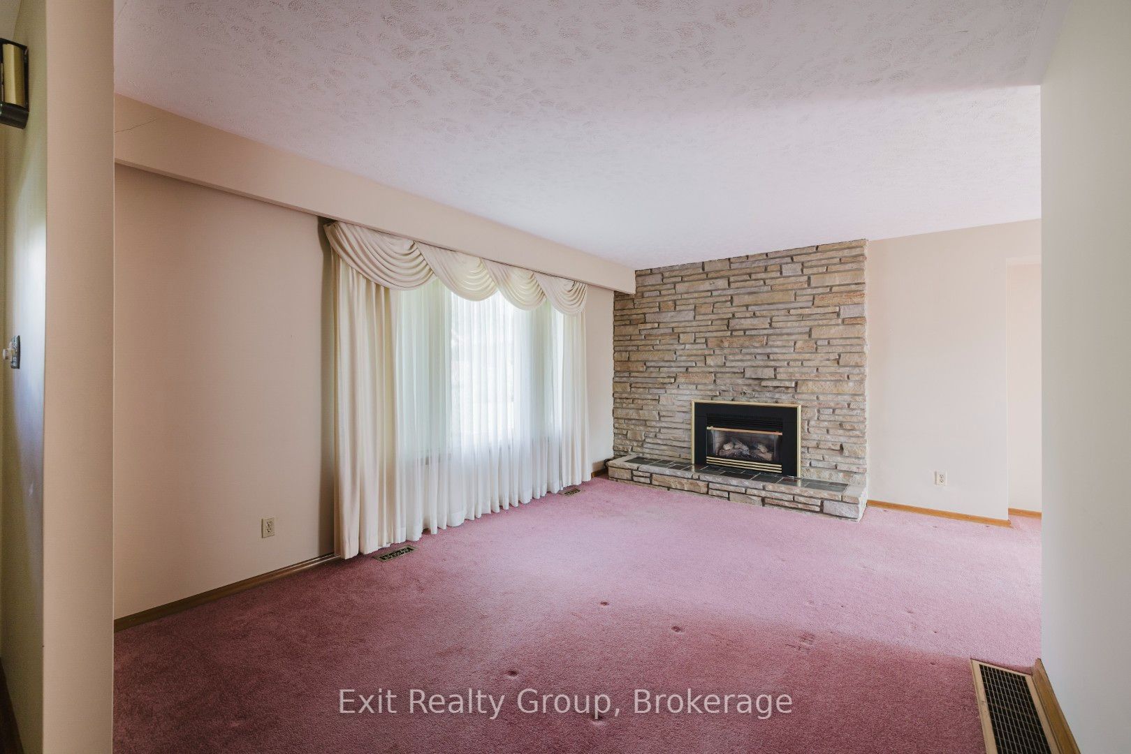 6 Ernest Court, Belleville, ON K8P 4H7 photo 4