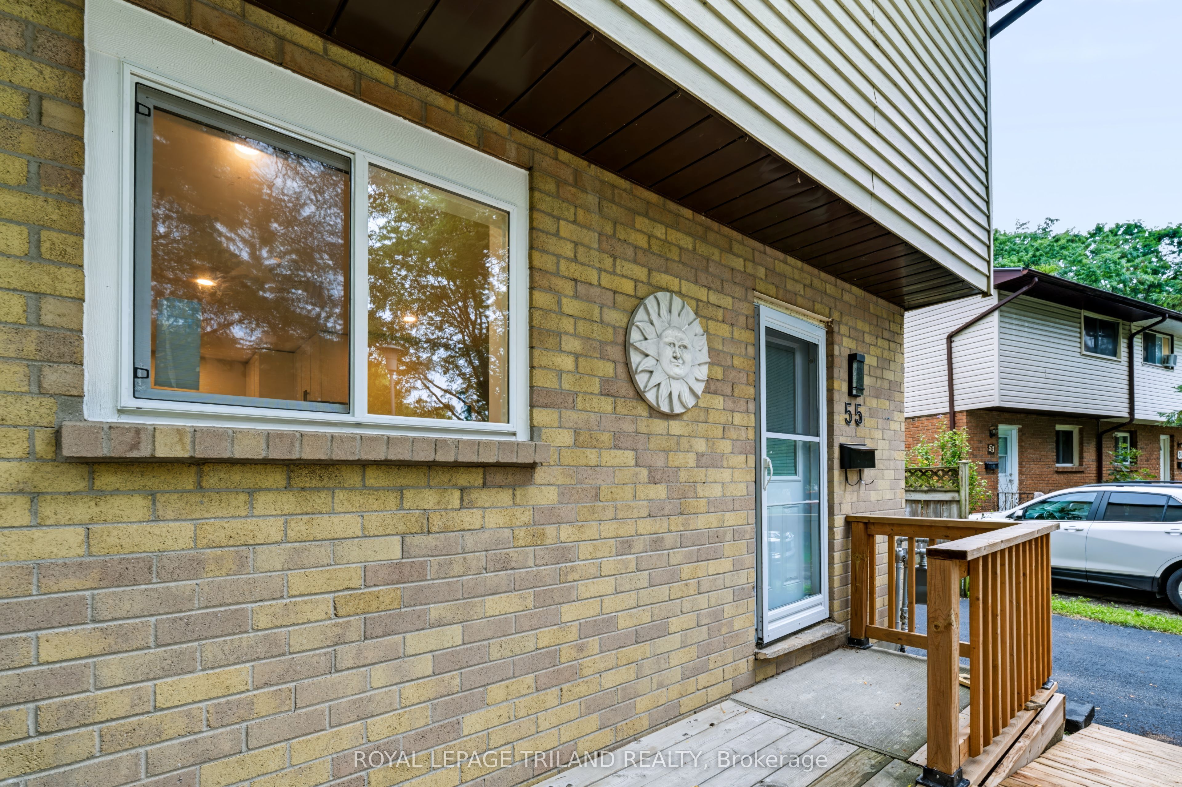 55 Mohegan Crescent, London East, ON N5V 2X7 photo 4