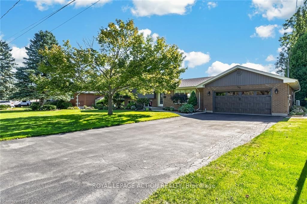 38 Davern Road, Brantford, ON N3T 1R5