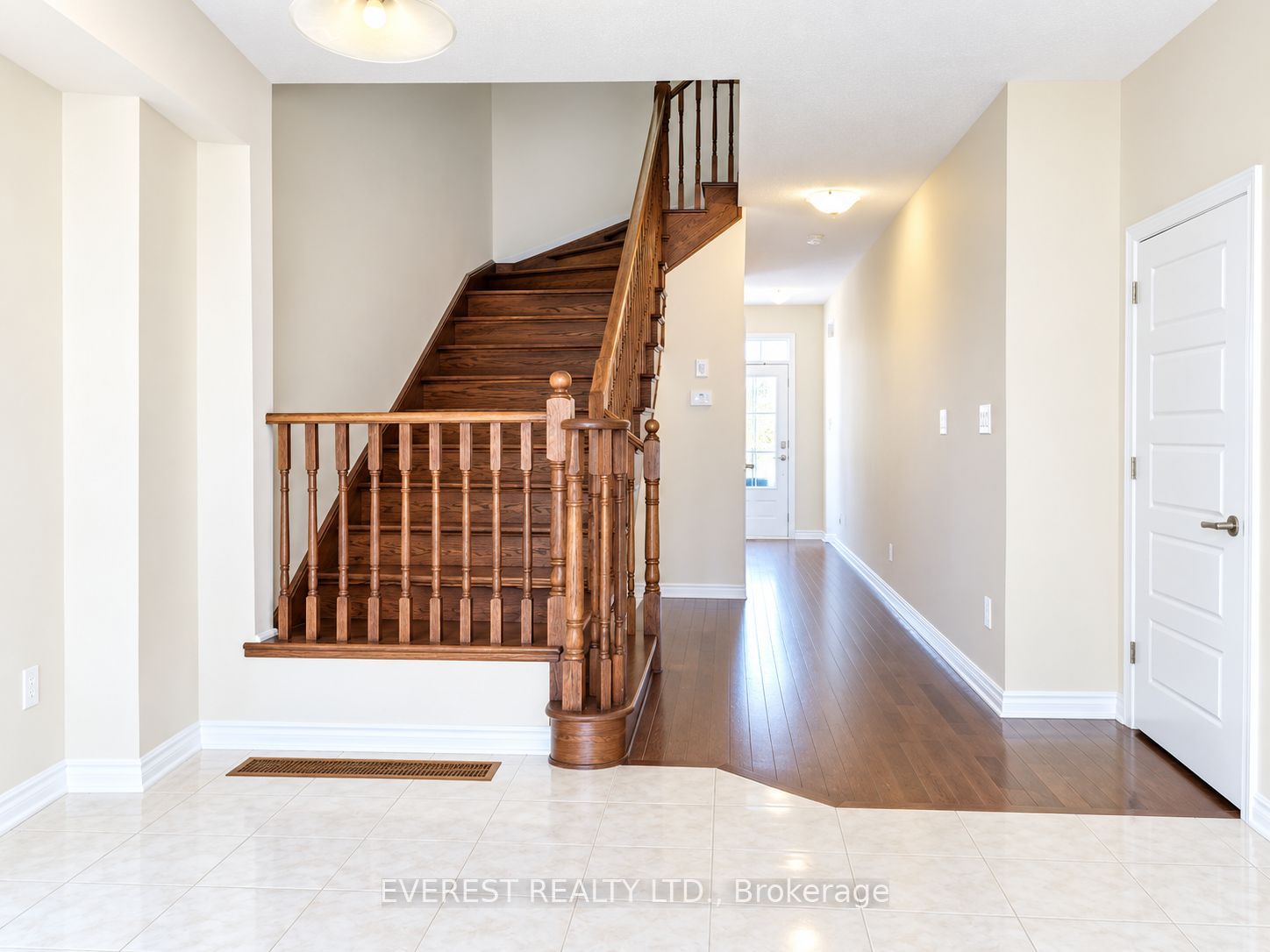 8724 Pawpaw Lane, Niagara Falls, ON L2H 3S3 photo 4