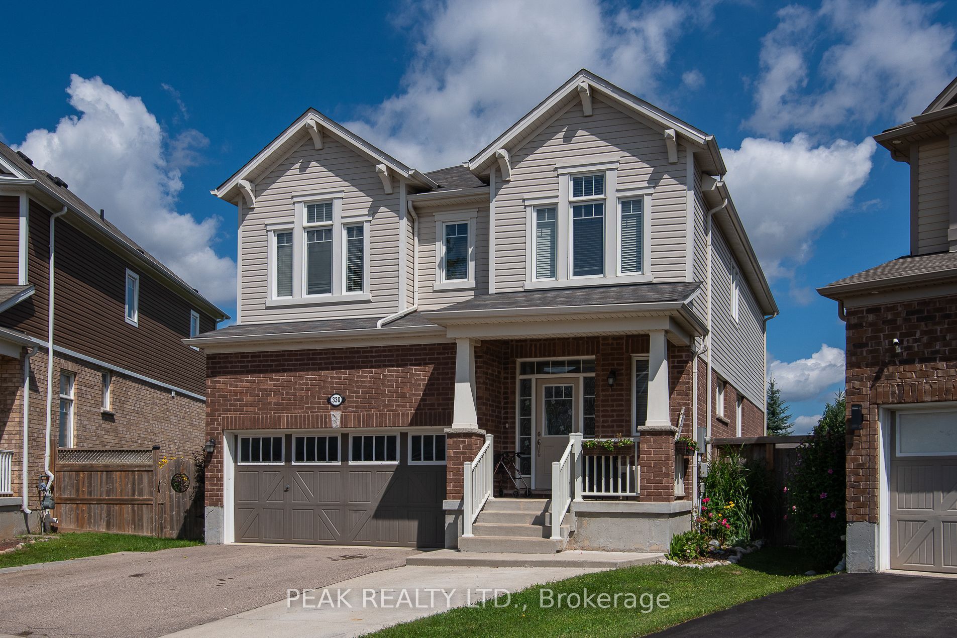 330 Grovehill Crescent, Kitchener, ON N2R 0K2