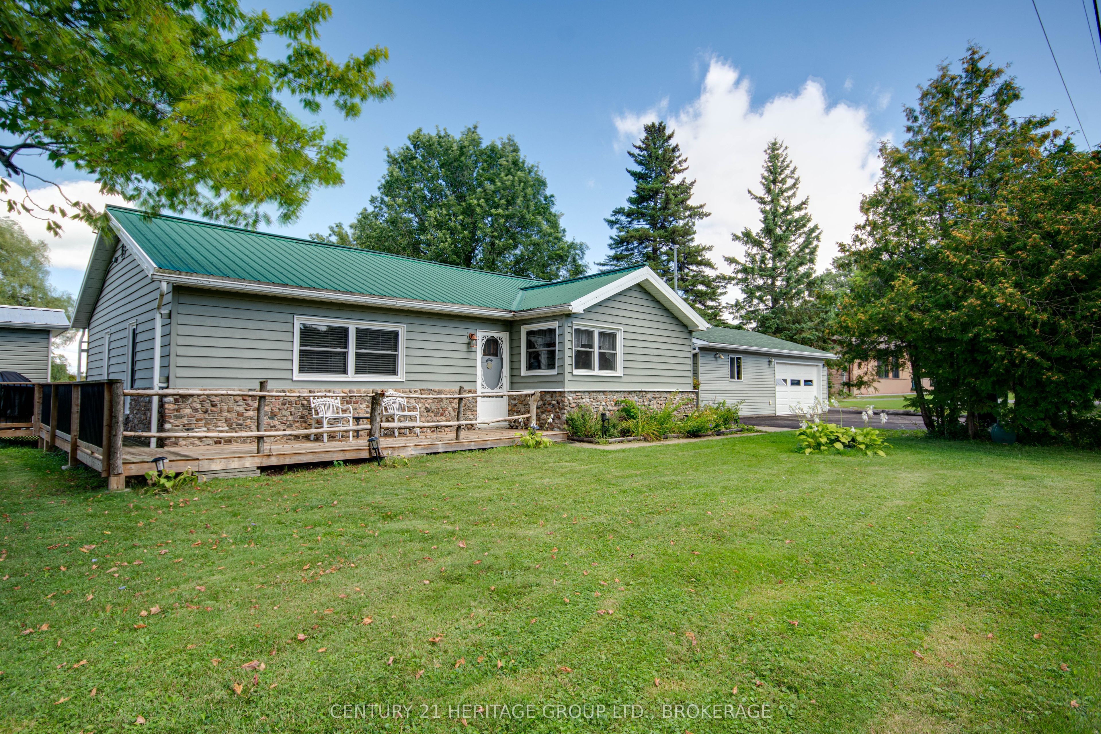 492 Kingston Mills Road, Kingston, ON K7L 5H6