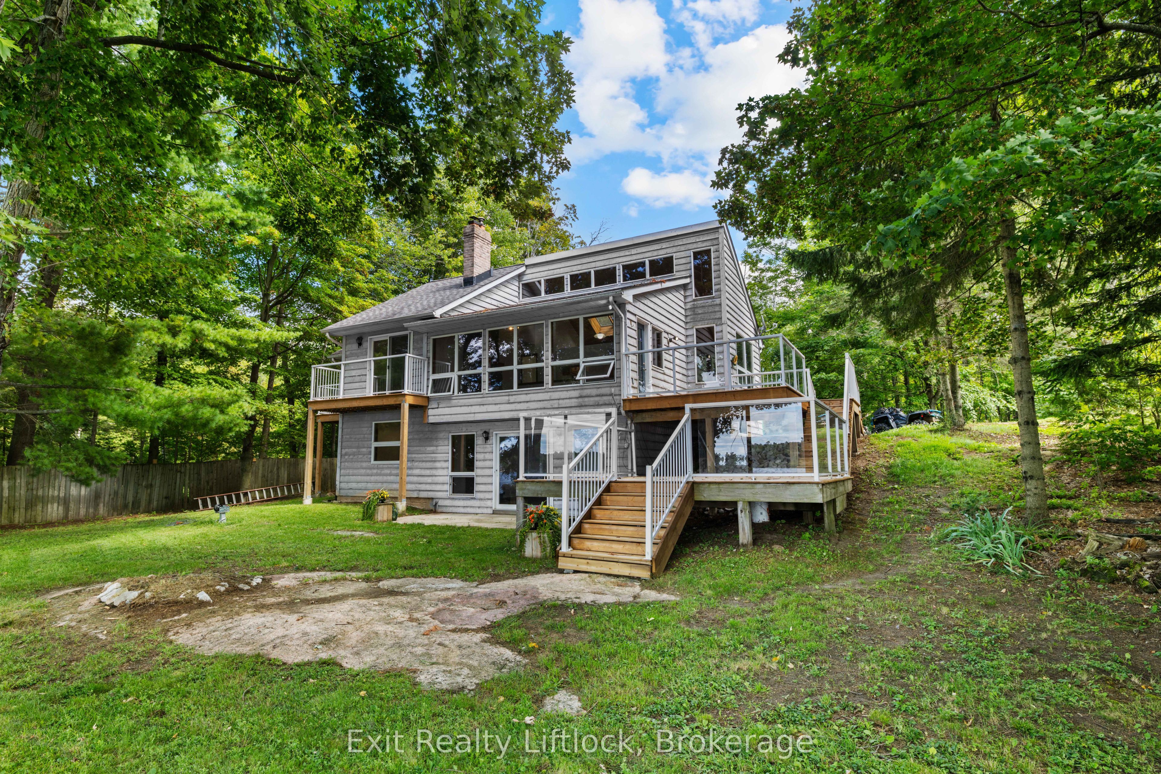 3262 Buckhorn Lane, Selwyn, ON K0L 1J0