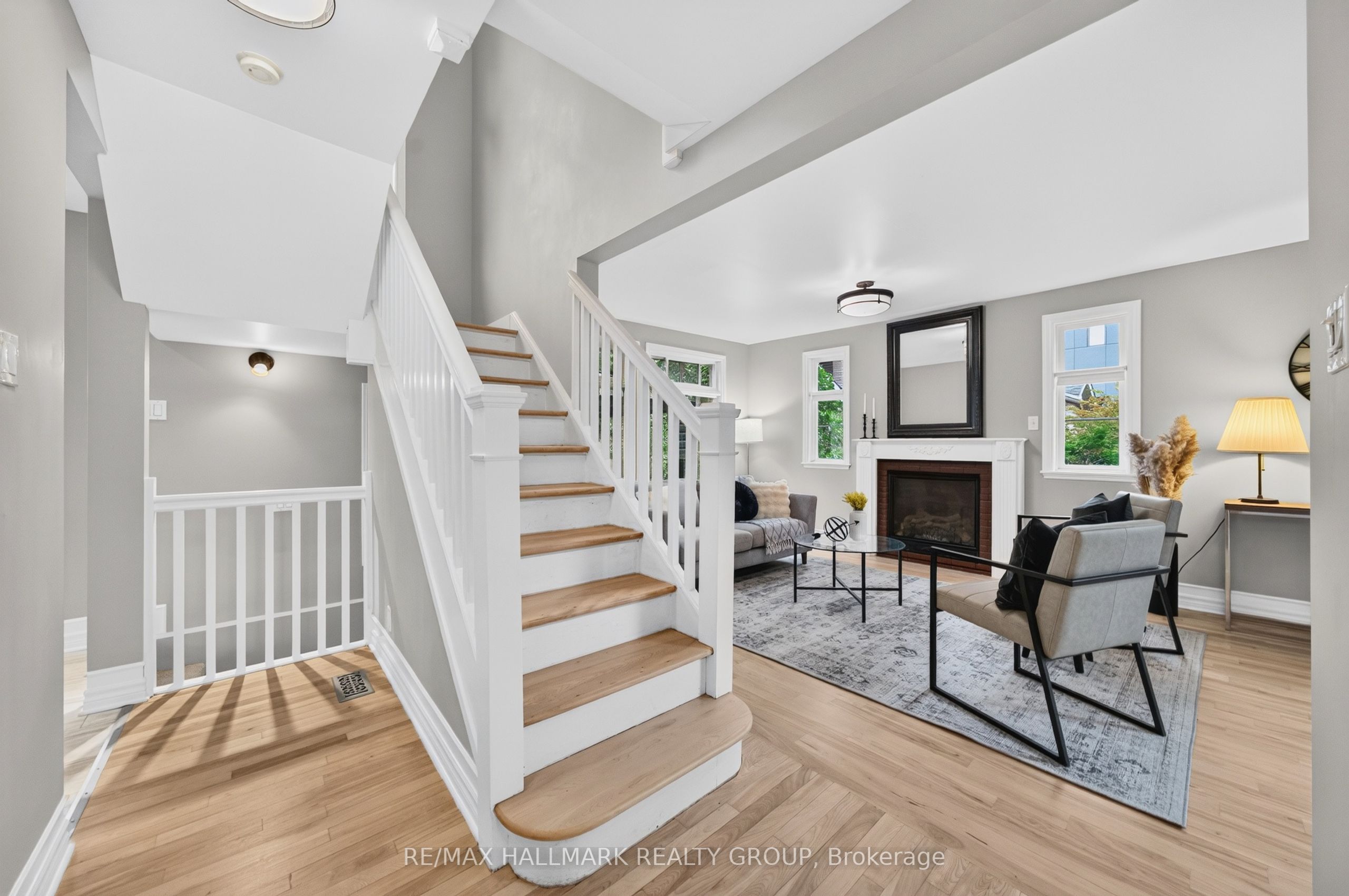 1608 Prince Of Wales Drive, Mooneys Bay - Carleton Heights and Area, ON K2C 1P3 photo 5
