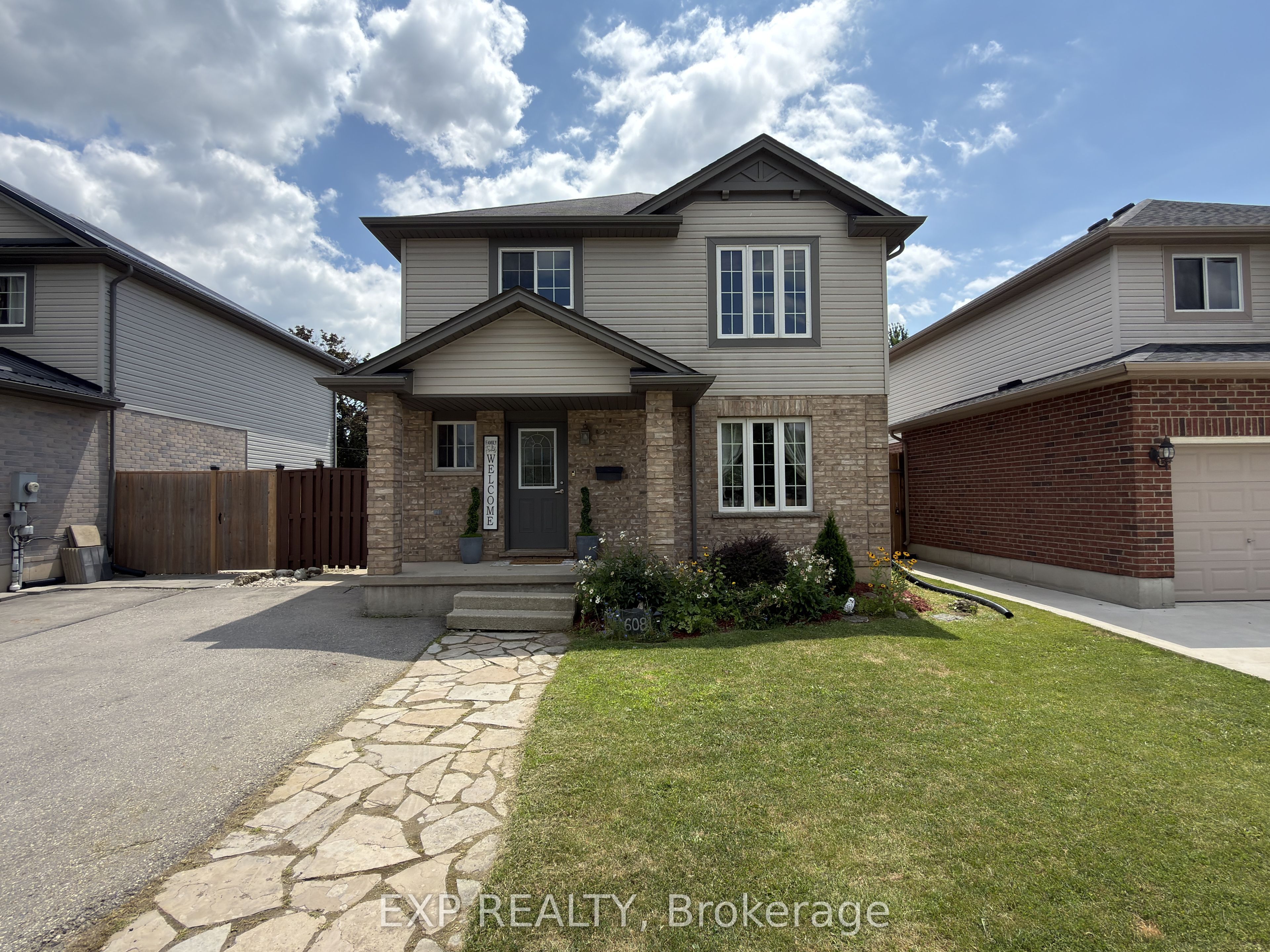 608 Highview Drive, St. Thomas, ON N5R 6B4