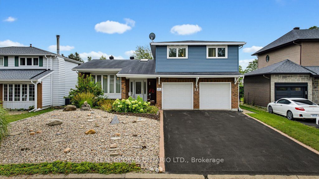 22 Woodhill Crescent, Blackburn Hamlet, ON K1B 3B6
