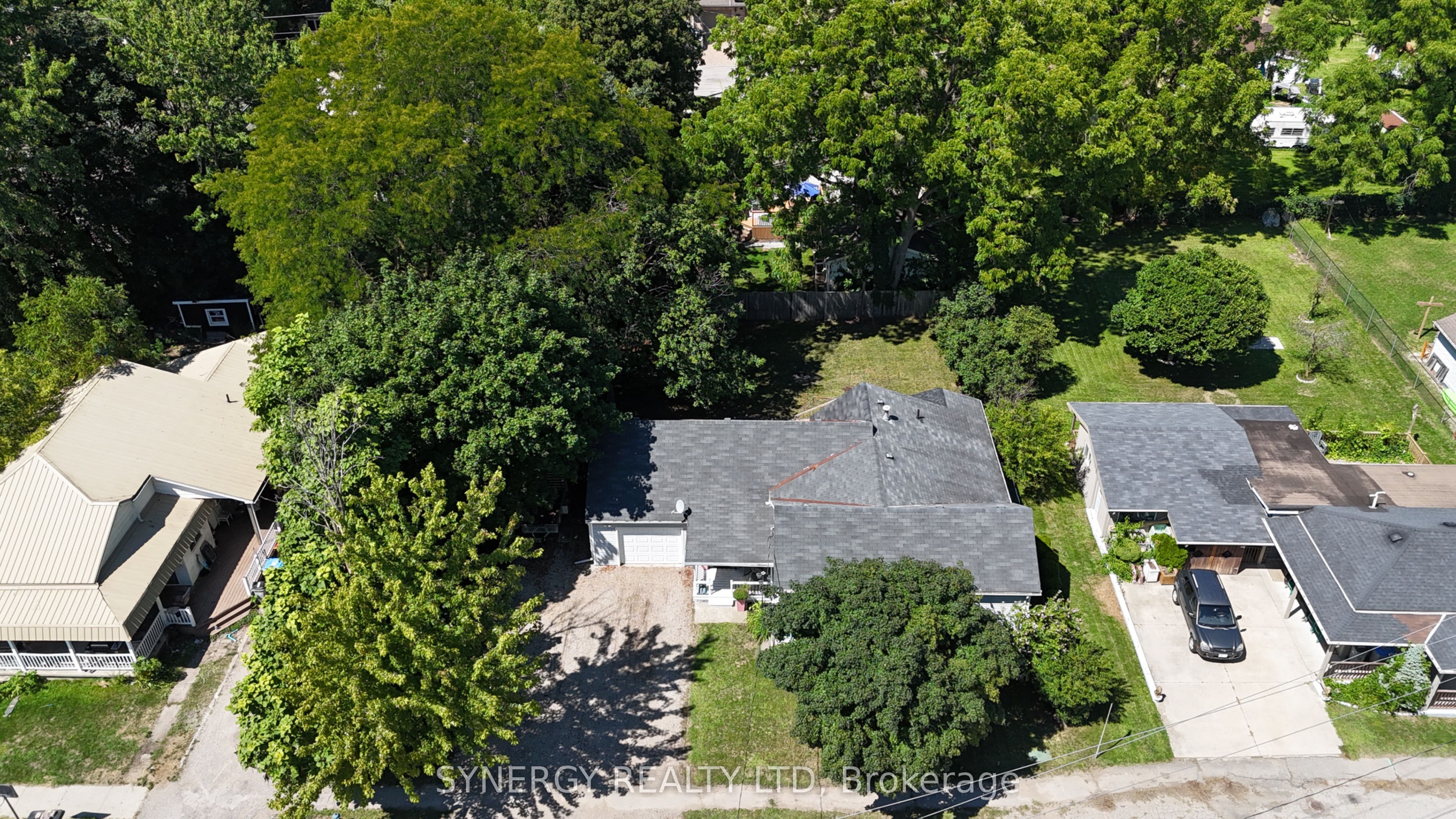 43 Canaan Street, Strathroy-Caradoc, ON N7G 1L7 photo 5
