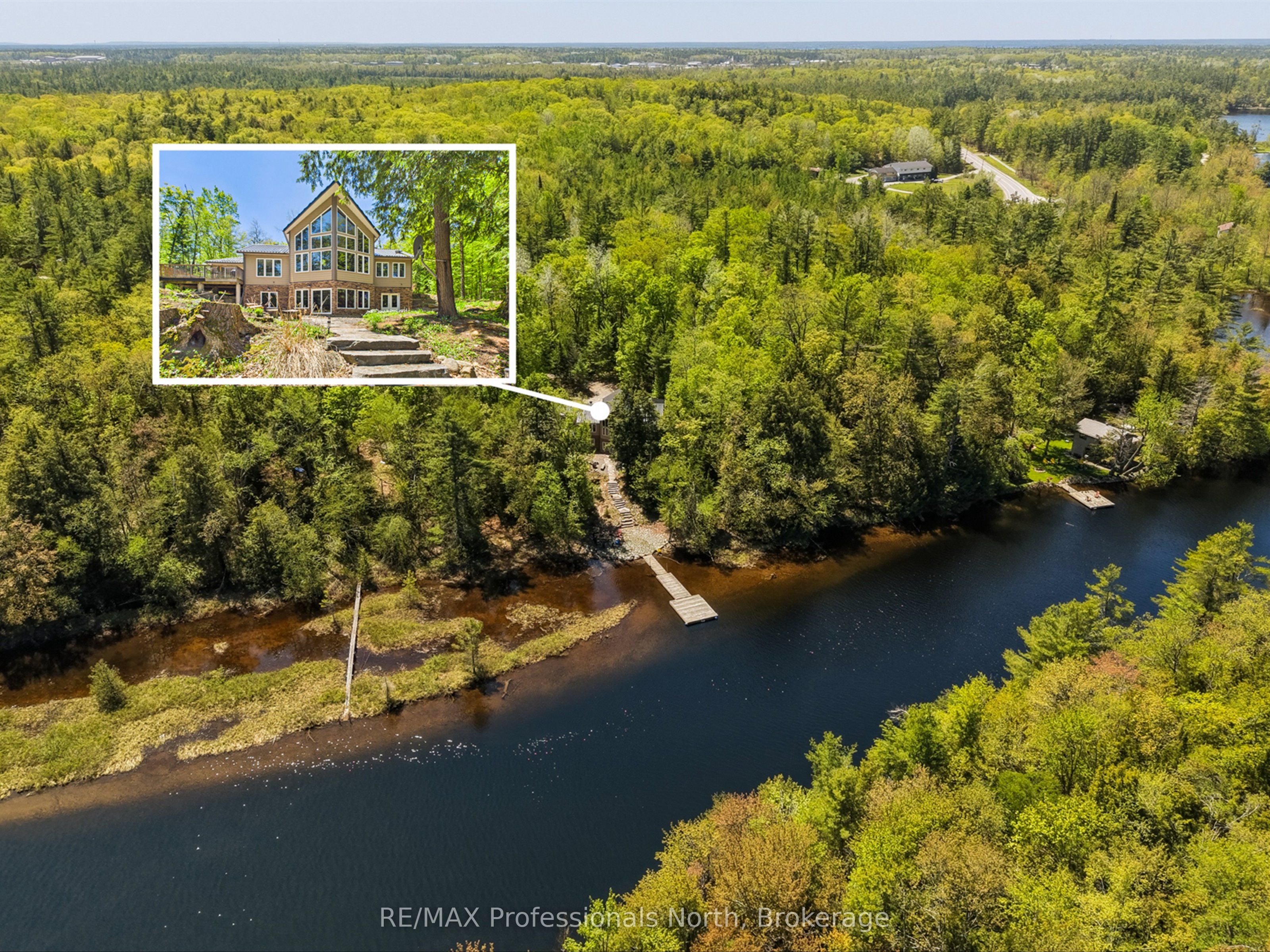 1215 118 Highway E, Bracebridge, ON P1L 0K3 photo 2