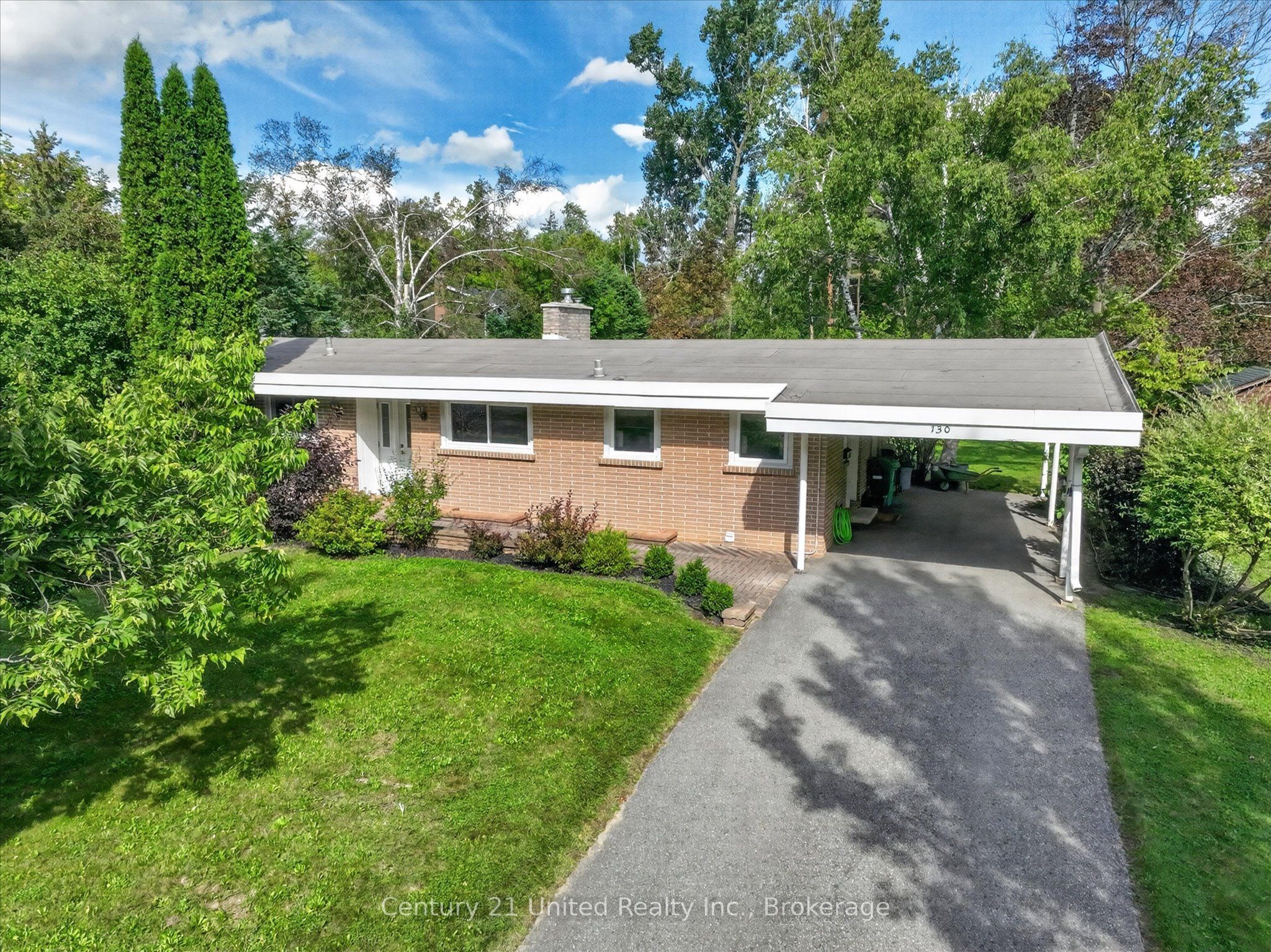 130 Roper Drive, Peterborough, ON K9J 6K6