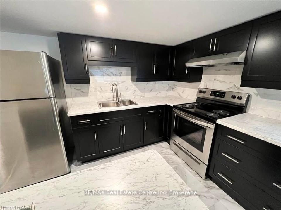 11 Owens Way, Guelph, ON N1L 1B3 photo 3