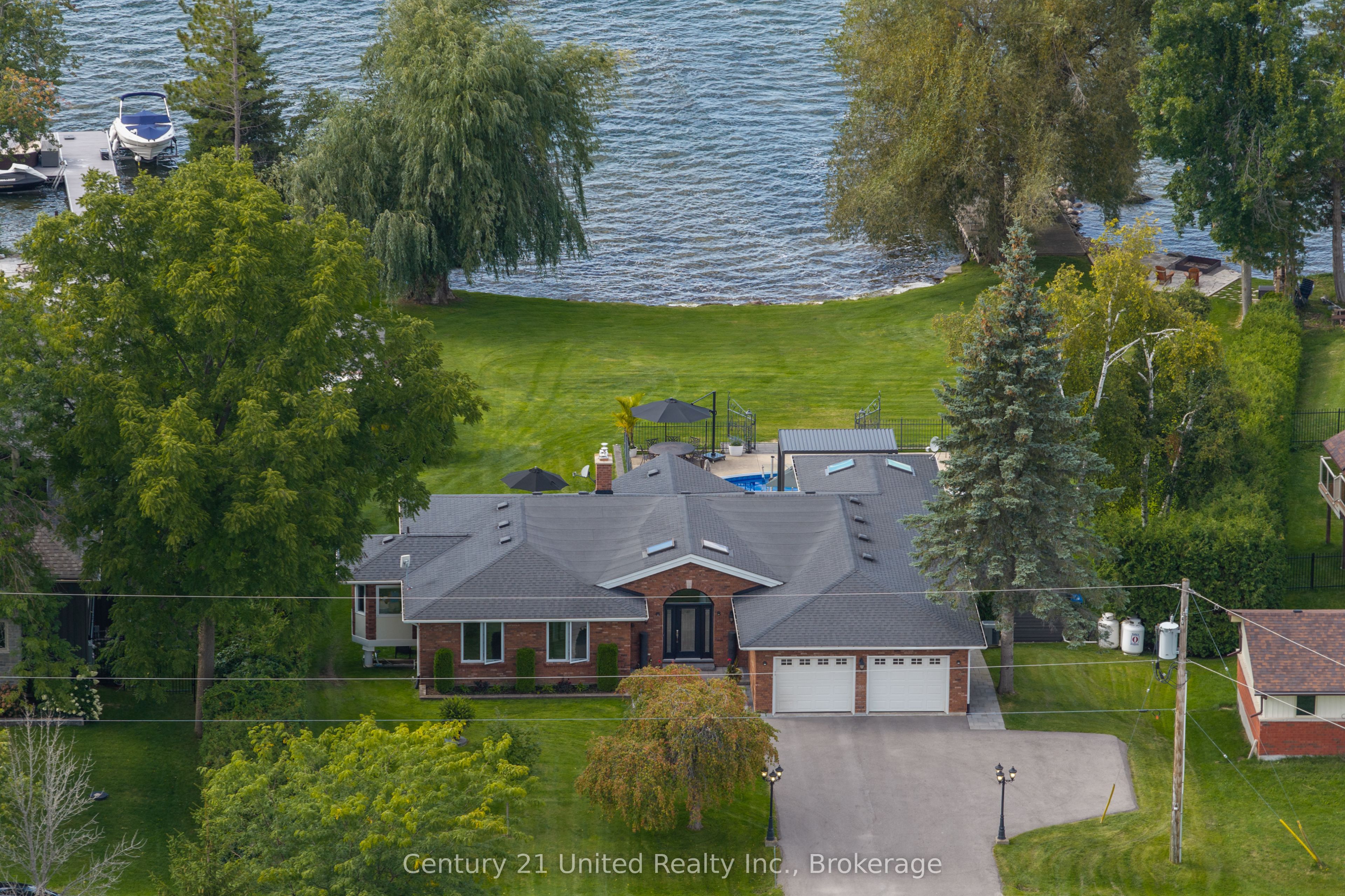 1794 Westview Point Road, Selwyn, ON K0L 2H0