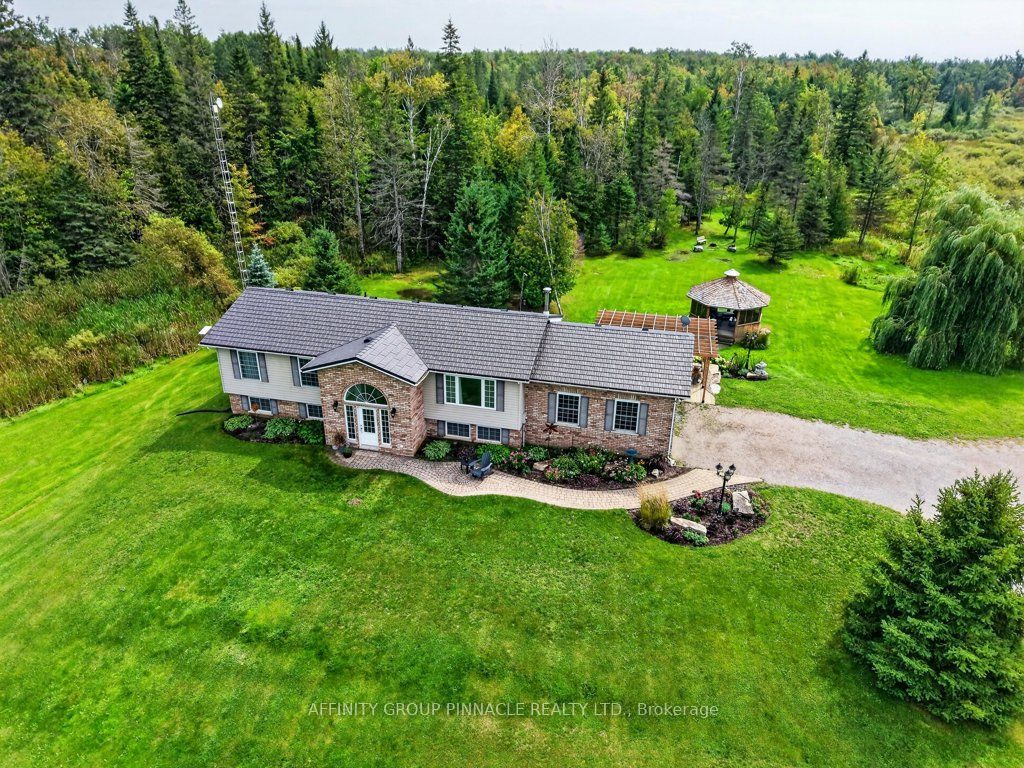 838 Traceys Hill Road, Kawartha Lakes, ON K0L 2W0 photo 2