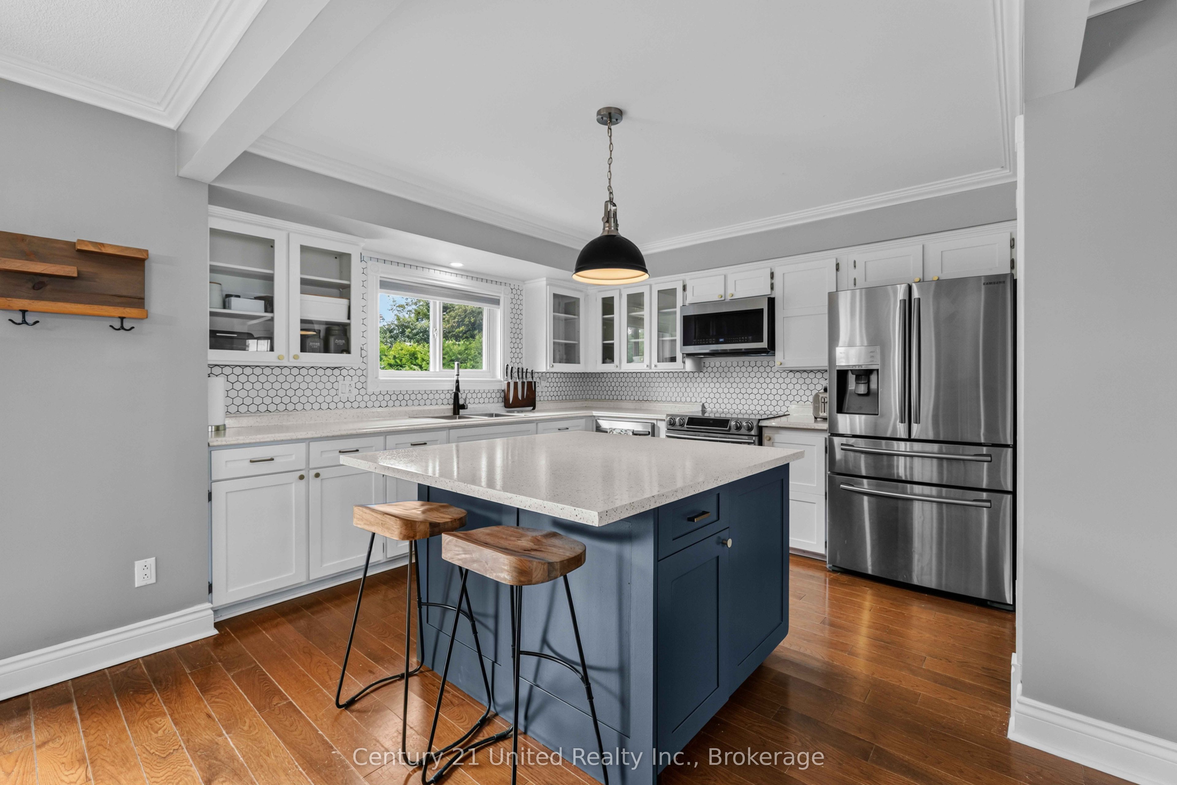 15 Lakefield Court, Selwyn, ON K0L 2H0 photo 2