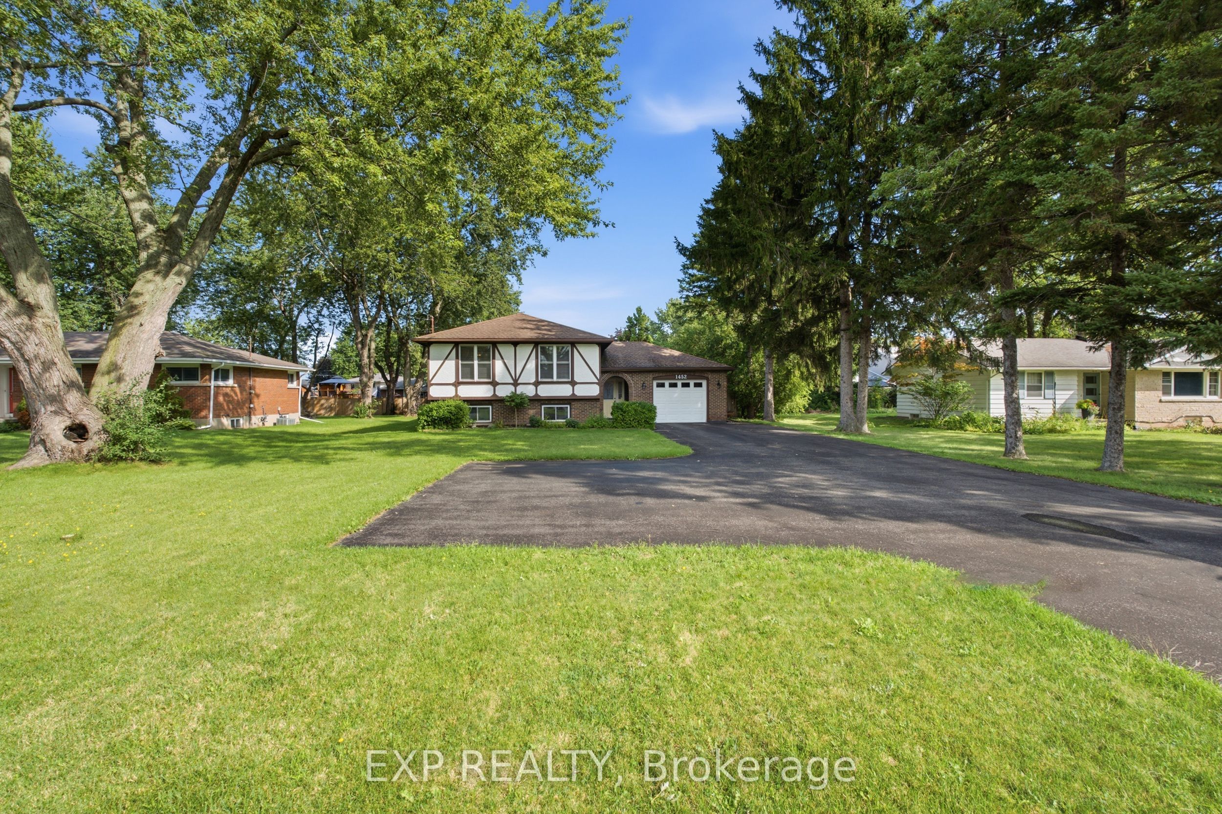 1452 Garrison Road, Fort Erie, ON L2A 1P6 photo 4
