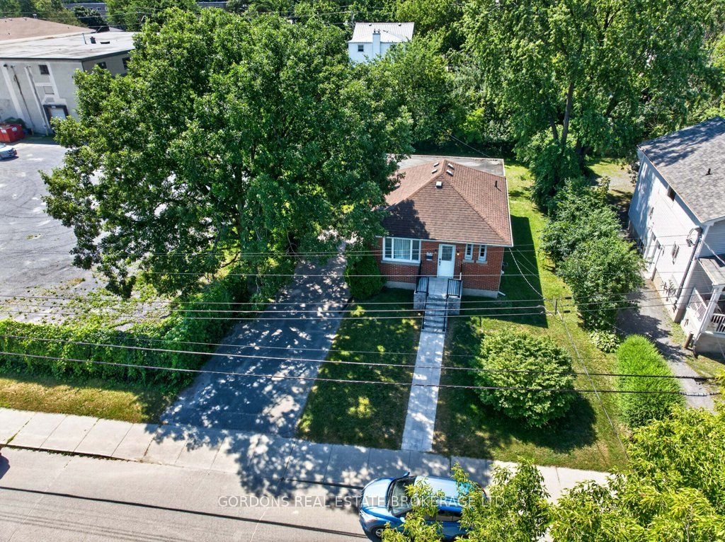 132 Joseph Street, Kingston, ON K7K 2H7 photo 2