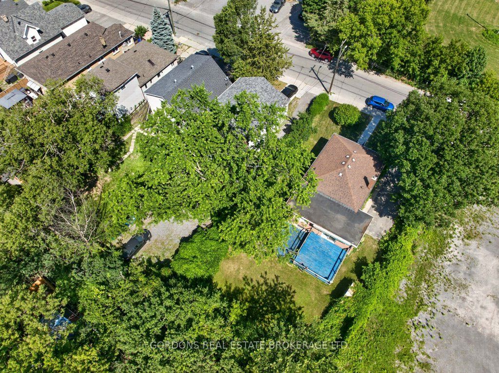 132 Joseph Street, Kingston, ON K7K 2H7 photo 3