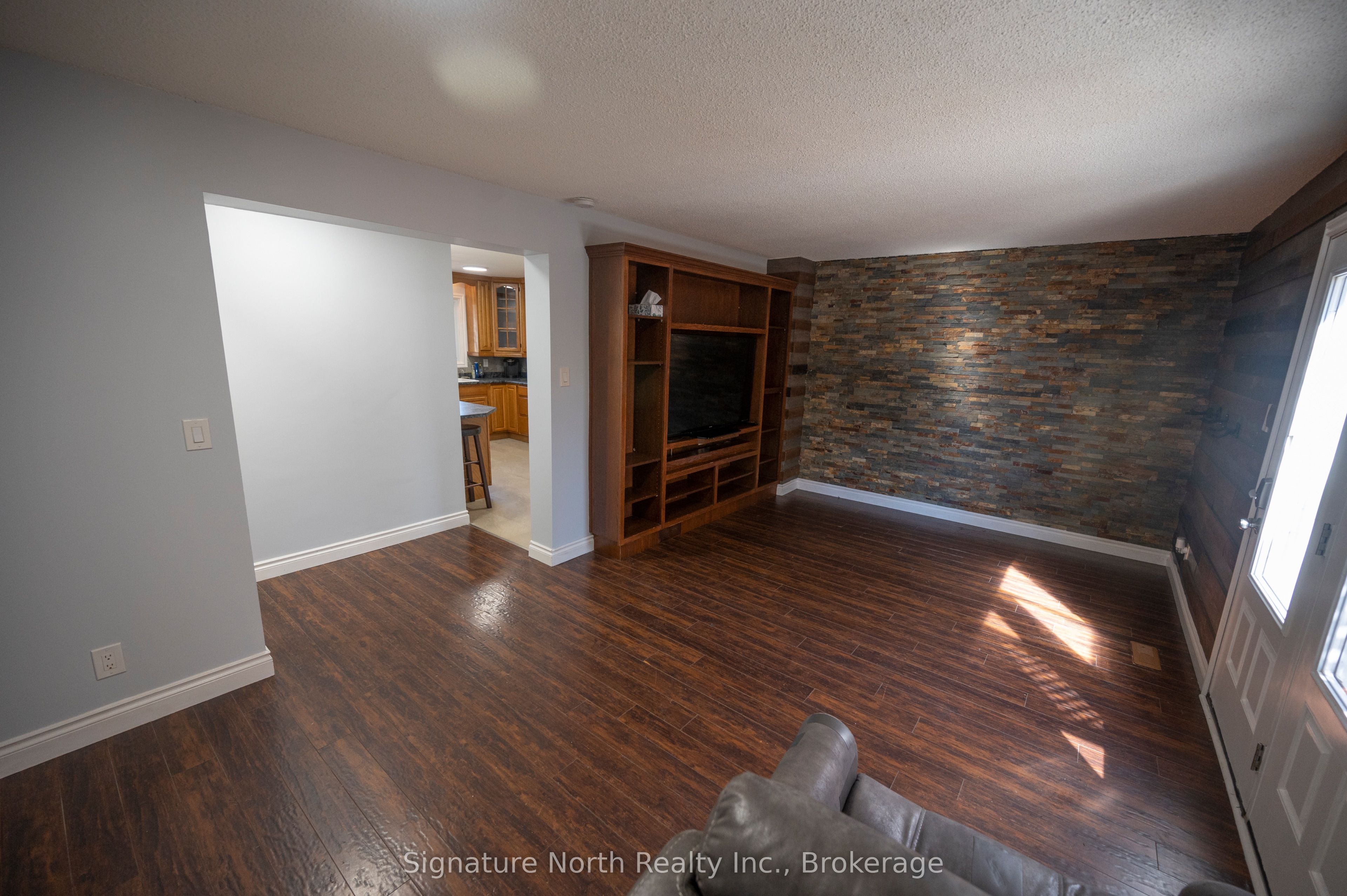454 Wentworth Crescent, Thunder Bay, ON P7A 7S8 photo 5