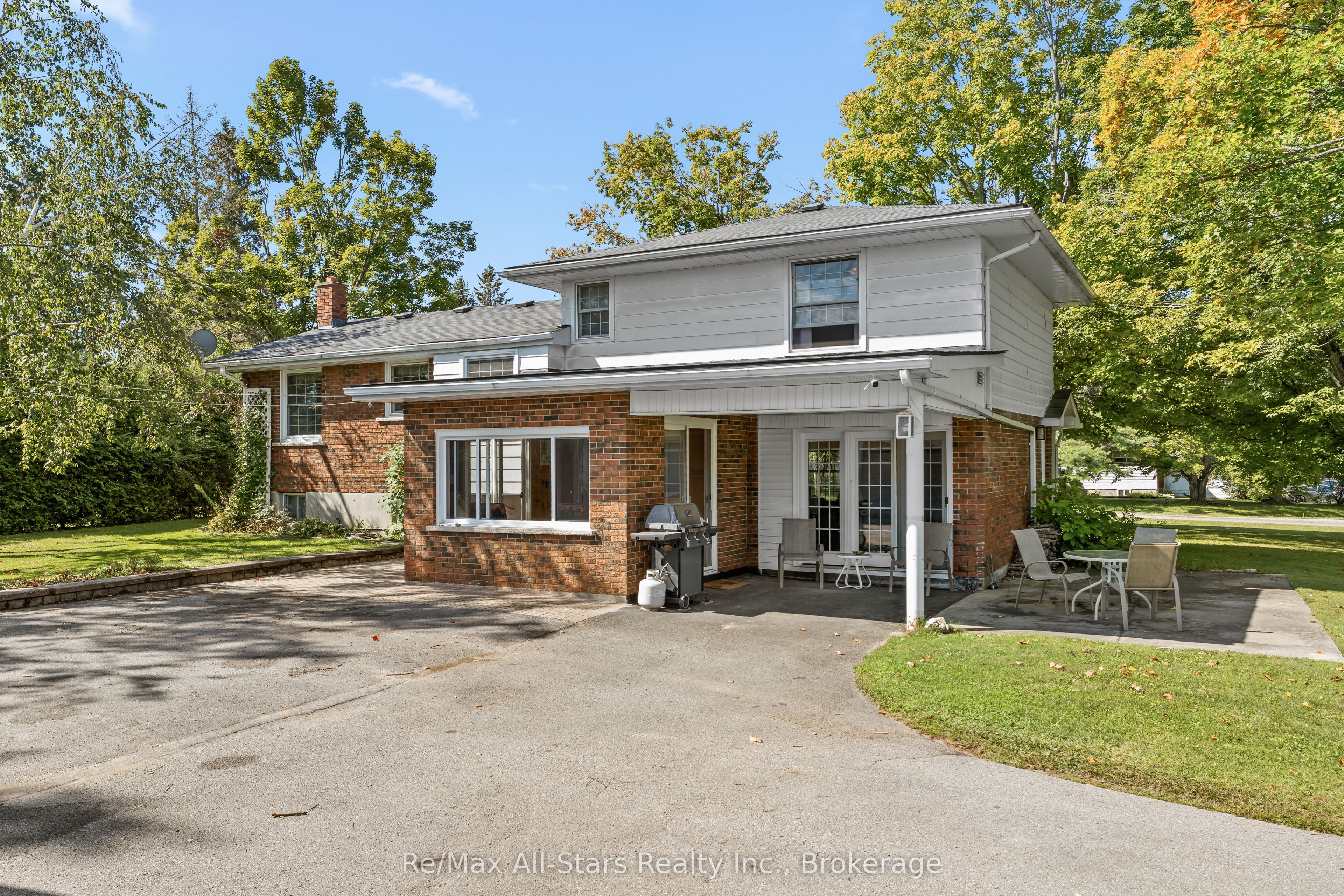 137 Reid Street, Kawartha Lakes, ON K0M 1A0 photo 2