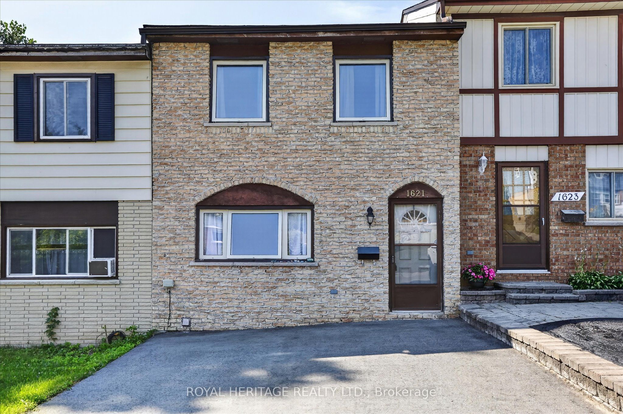 1621 Applewood Crescent, Peterborough, ON K9K 1N3 photo 4