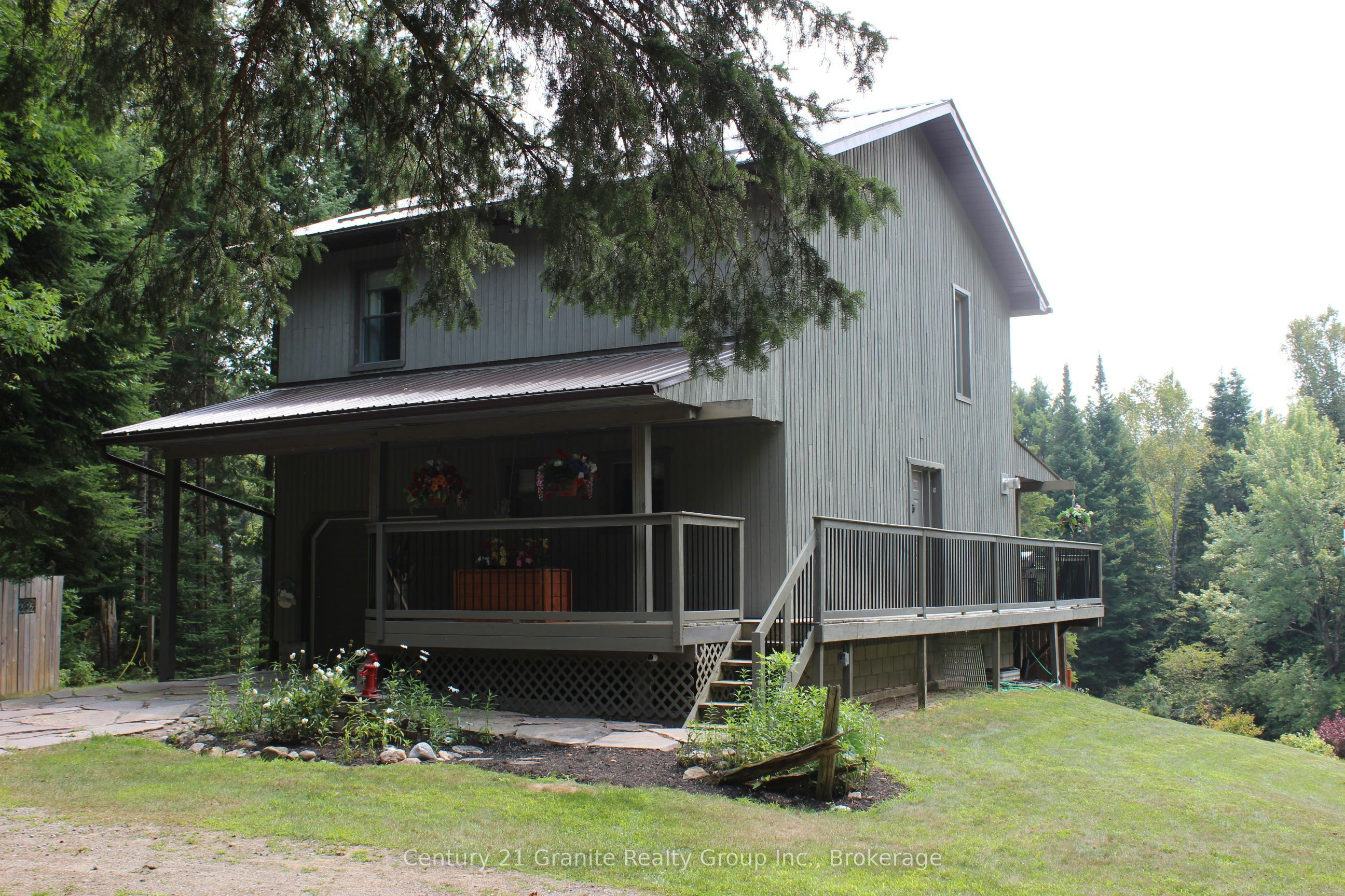 1082 Green Lake Road, Algonquin Highlands, ON K0M 1S0 photo 2