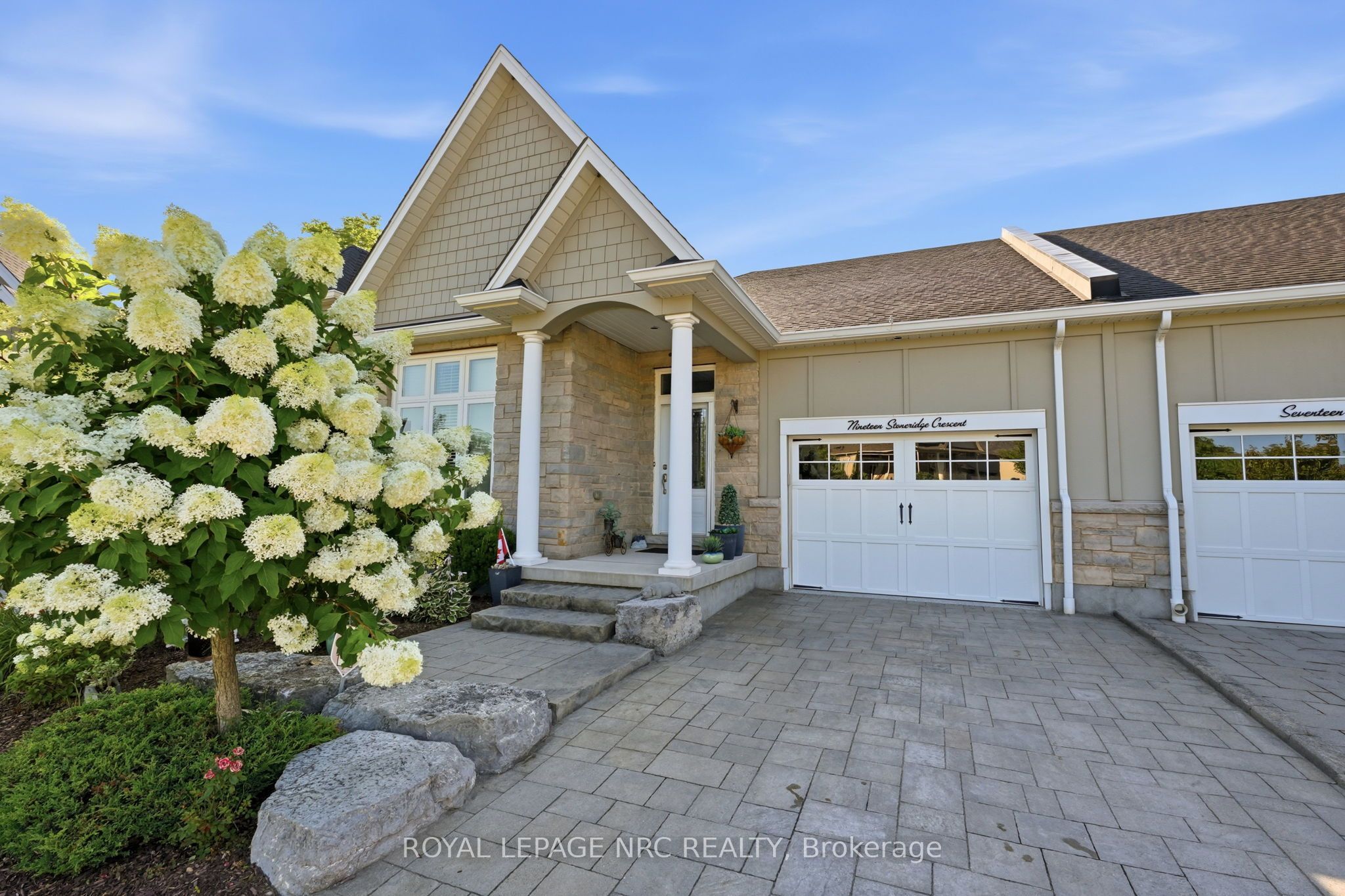 19 Stoneridge Crescent, Niagara-on-the-Lake, ON L0S 1J1