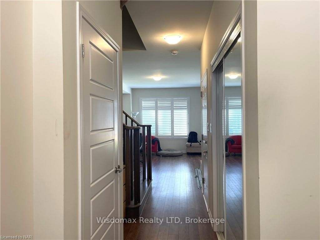 13 Beatty Avenue, Thorold, ON L3C 0H4 photo 3
