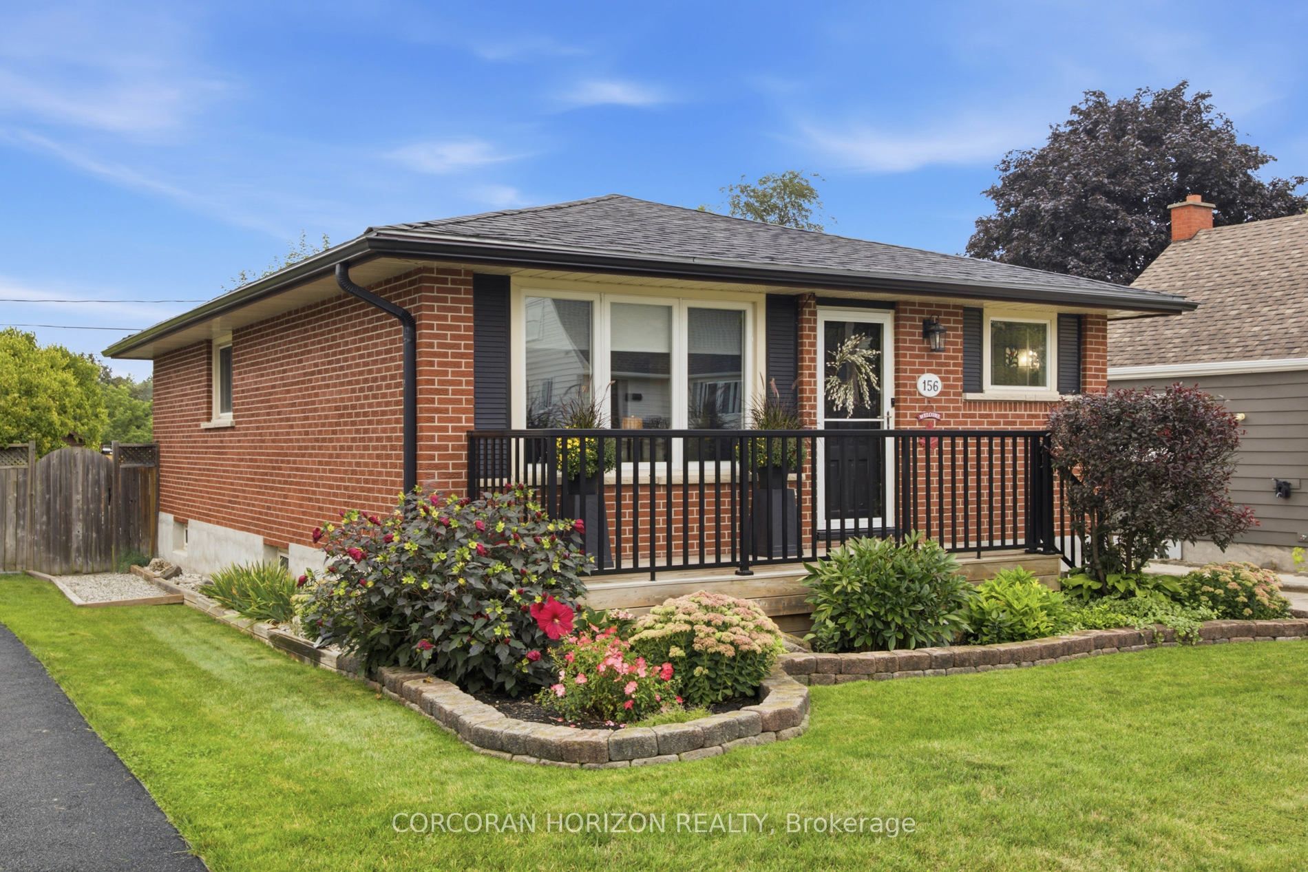156 Hickory Street, Cambridge, ON N3H 4E8 photo 2
