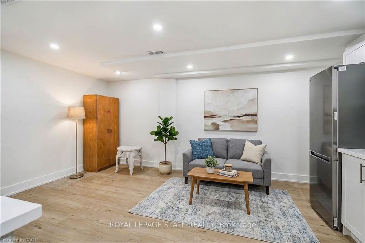 216 Ravenbury Drive B2, Hamilton, ON L8W 2J1 photo 5