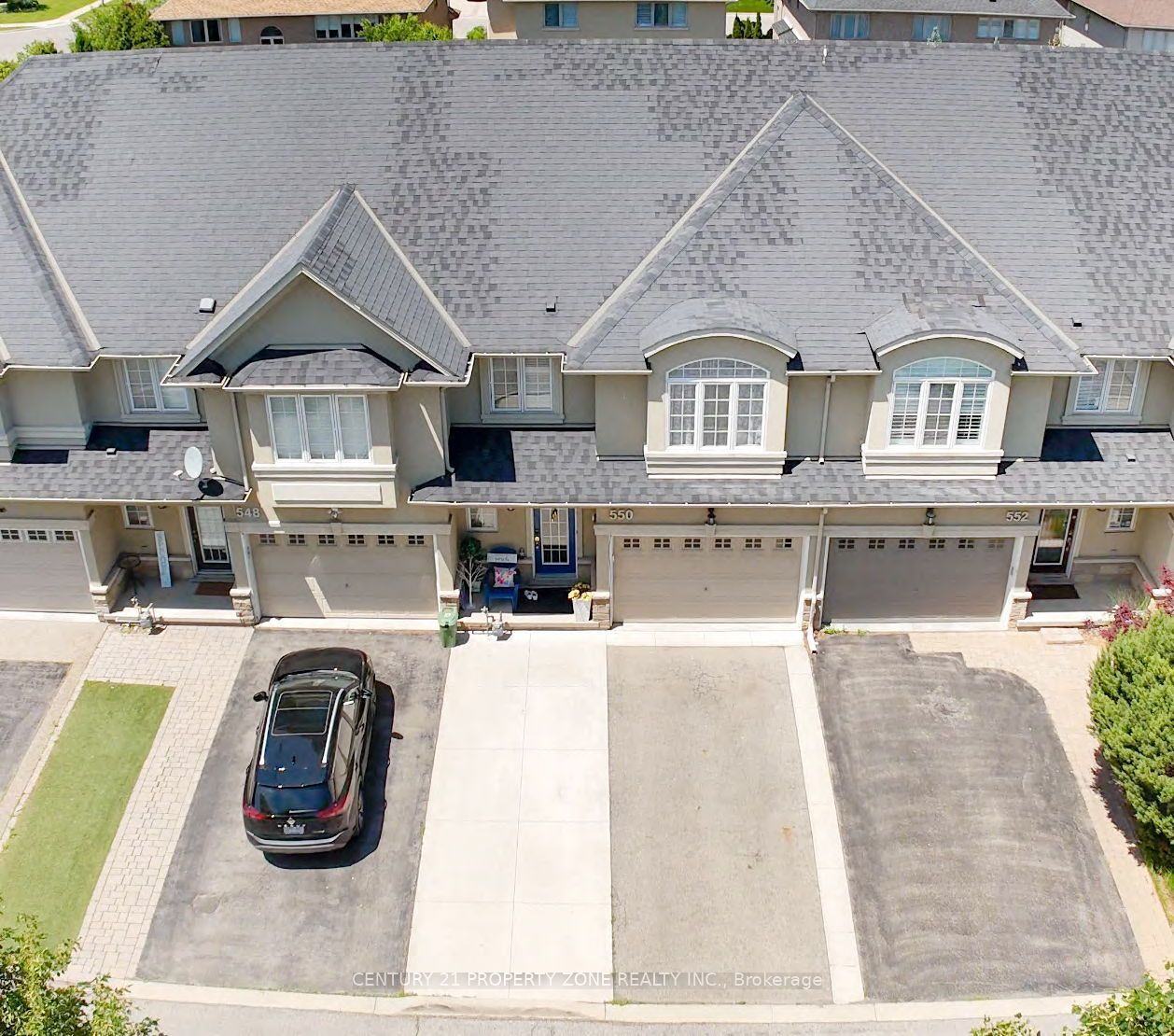 550 Stonehenge Drive, Hamilton, ON L9K 0B2 photo 4