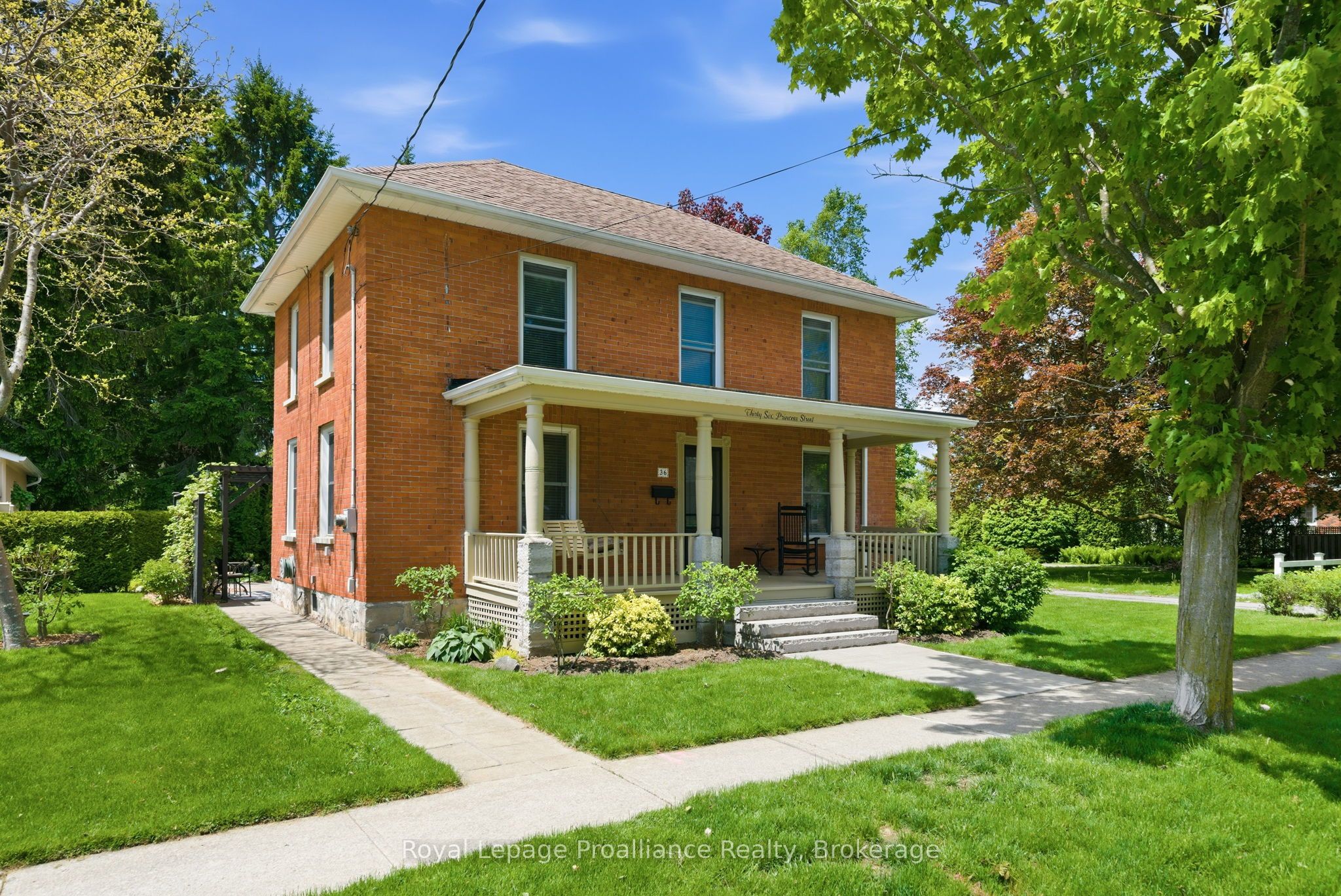36 Princess Street, Port Hope, ON L1A 2P8 photo 3