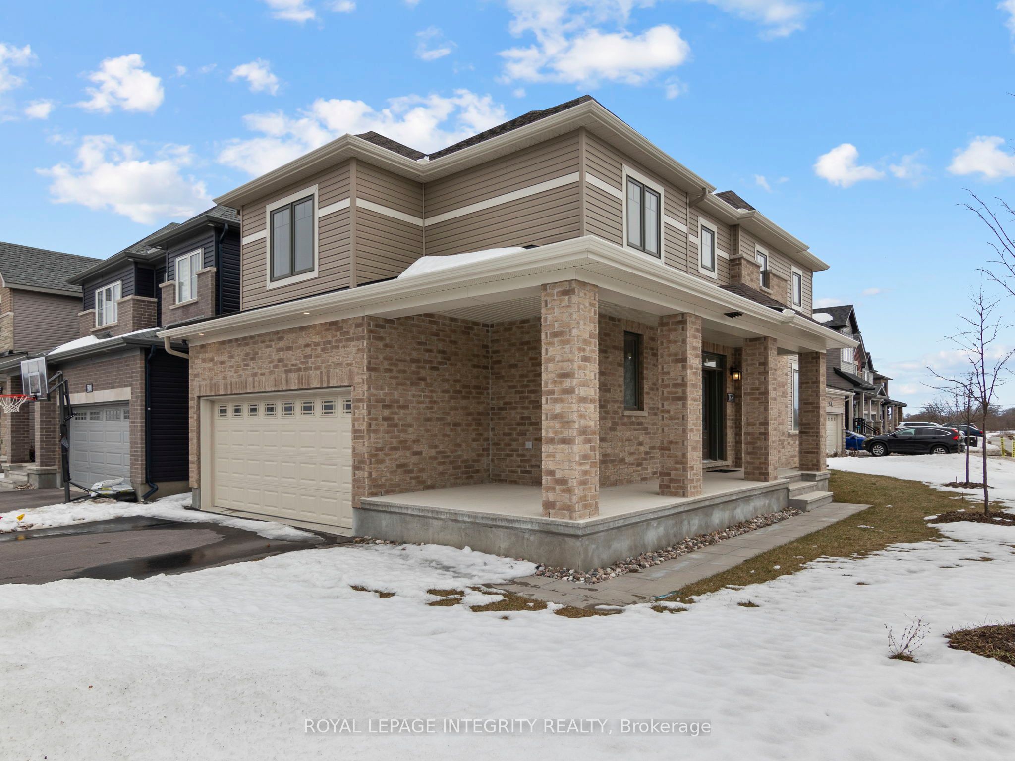 168 Maynooth Court, Barrhaven, ON K2J 6Y5 photo 3