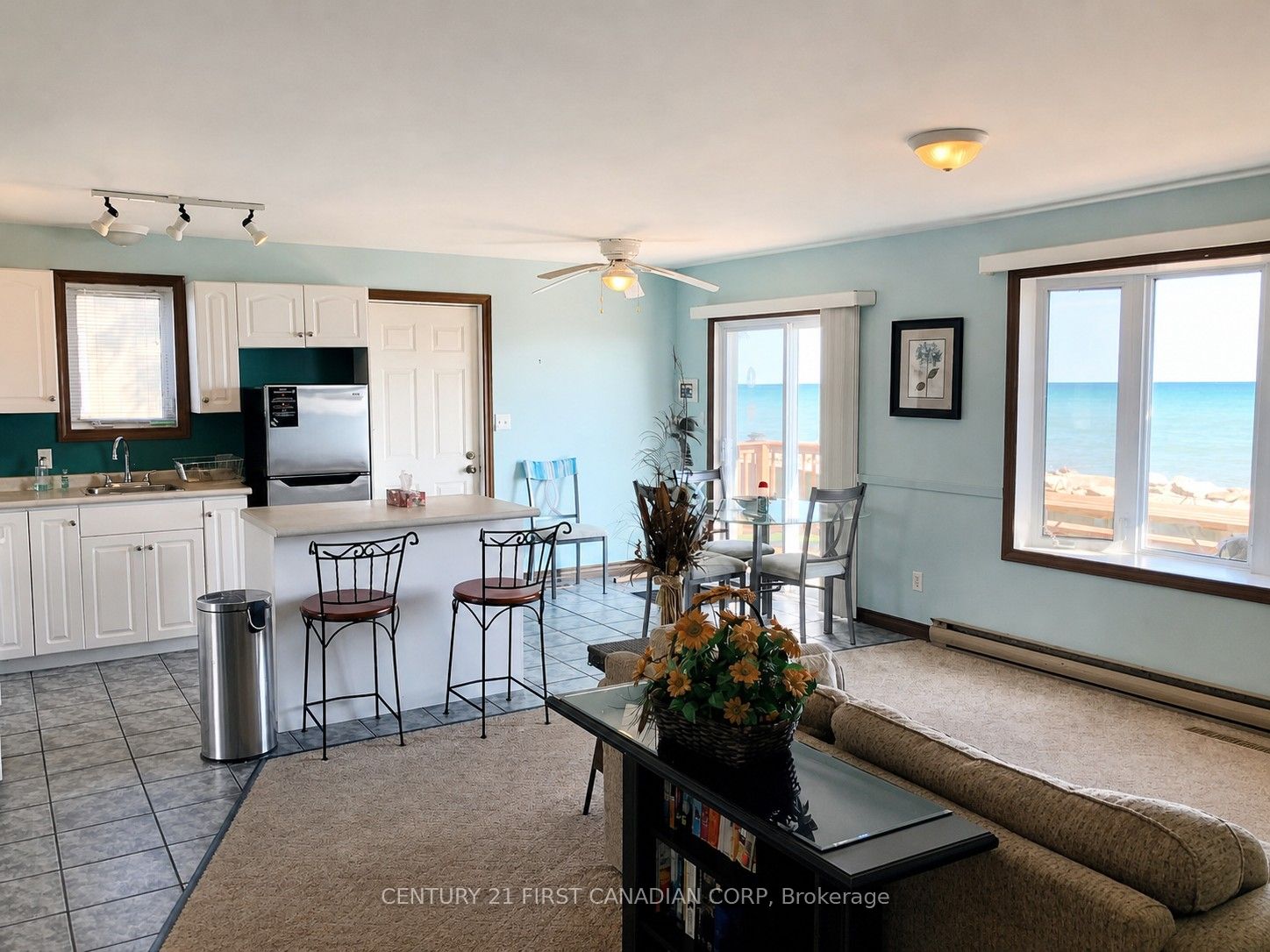 18008 Erie Shore Drive, Chatham-Kent, ON N0P 1A0 photo 4
